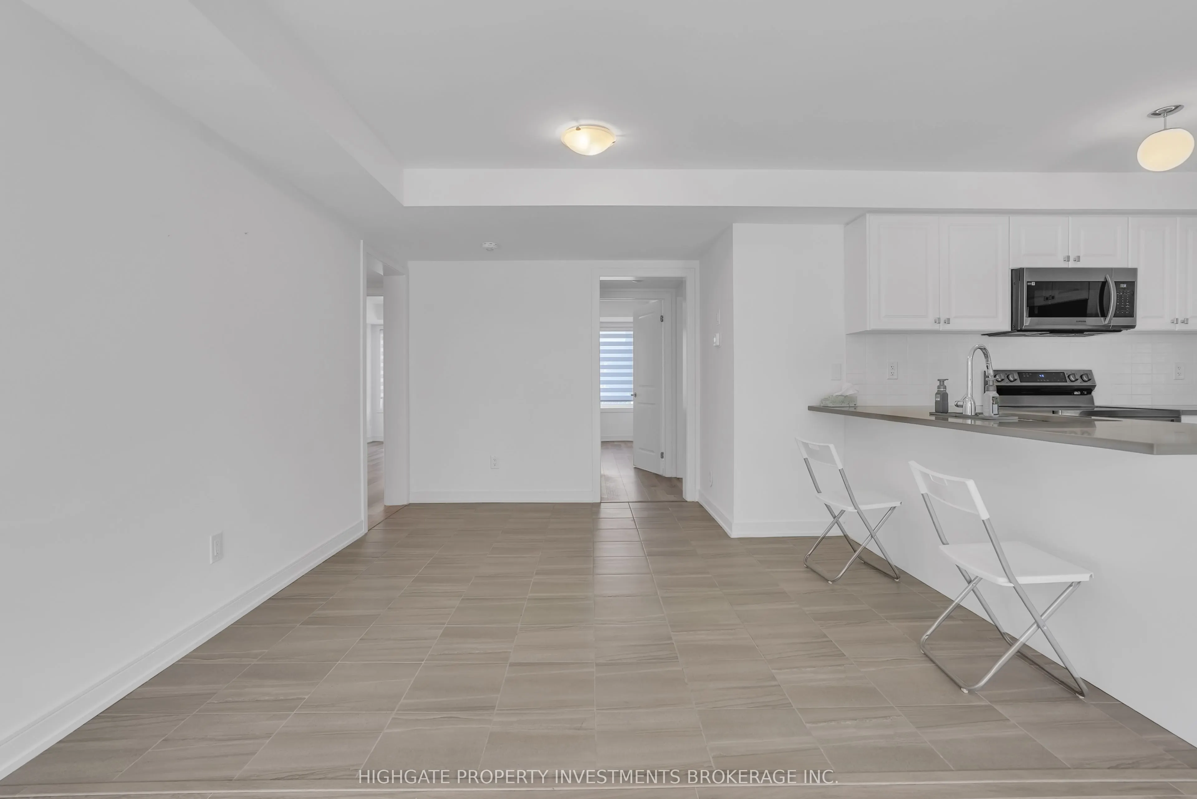 107 Appletree Lane, #00