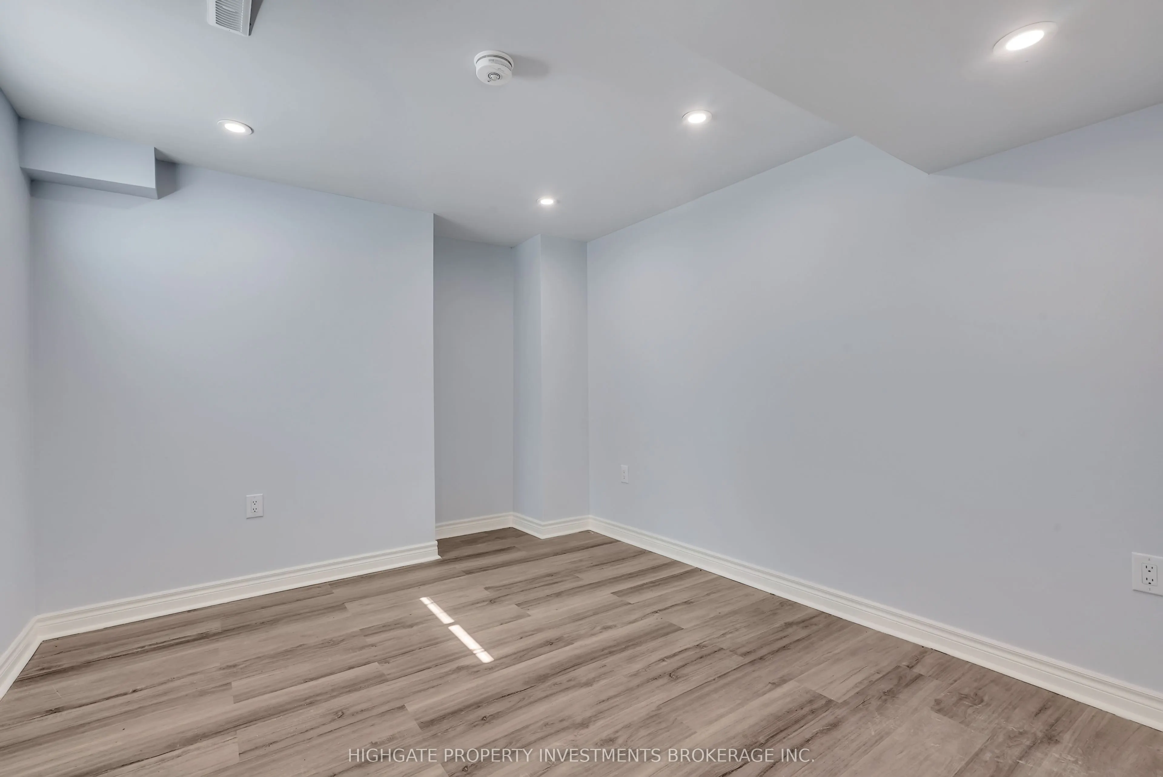21 Stollar Boulevard, #Lower