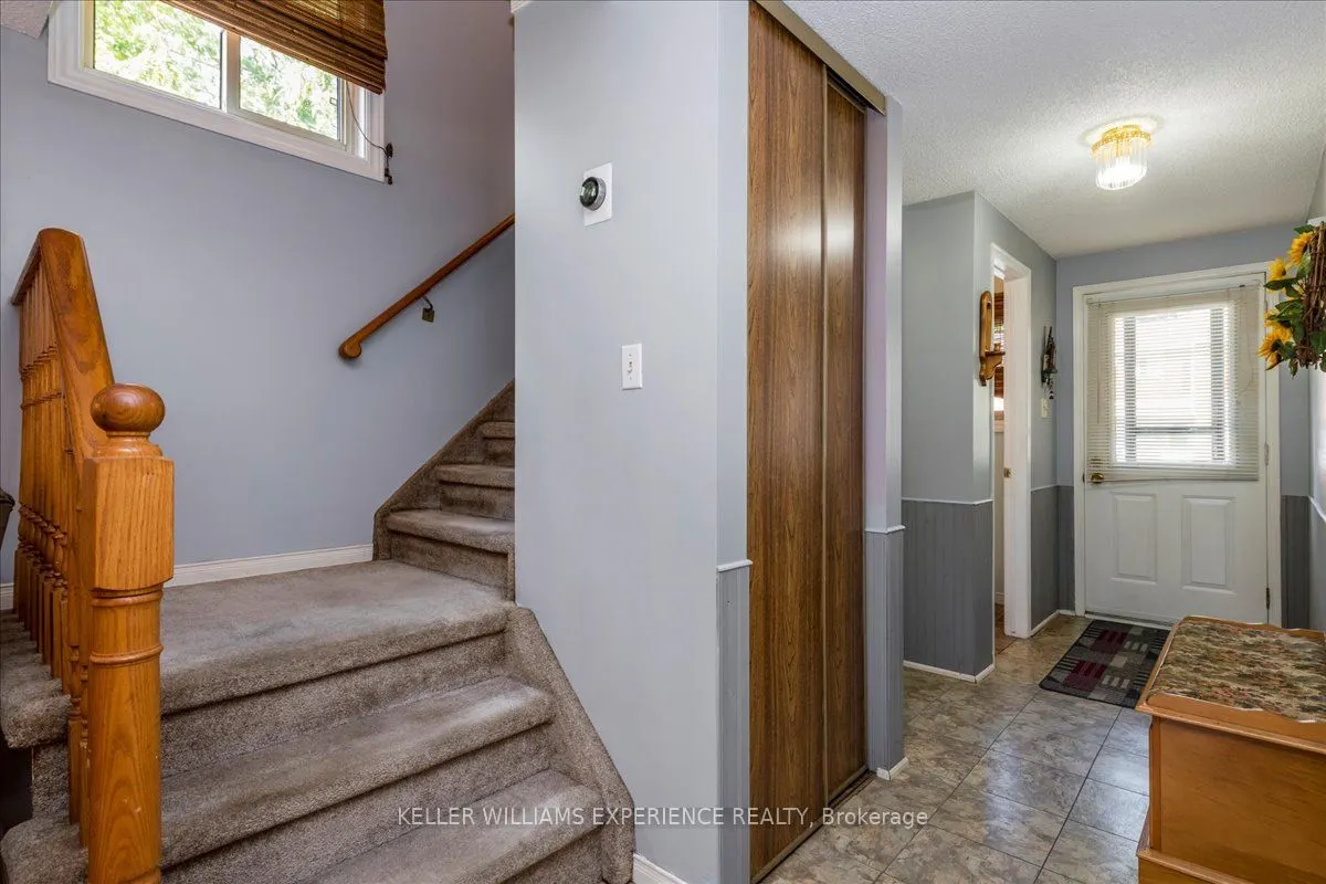 15 Shadowood Road, #103