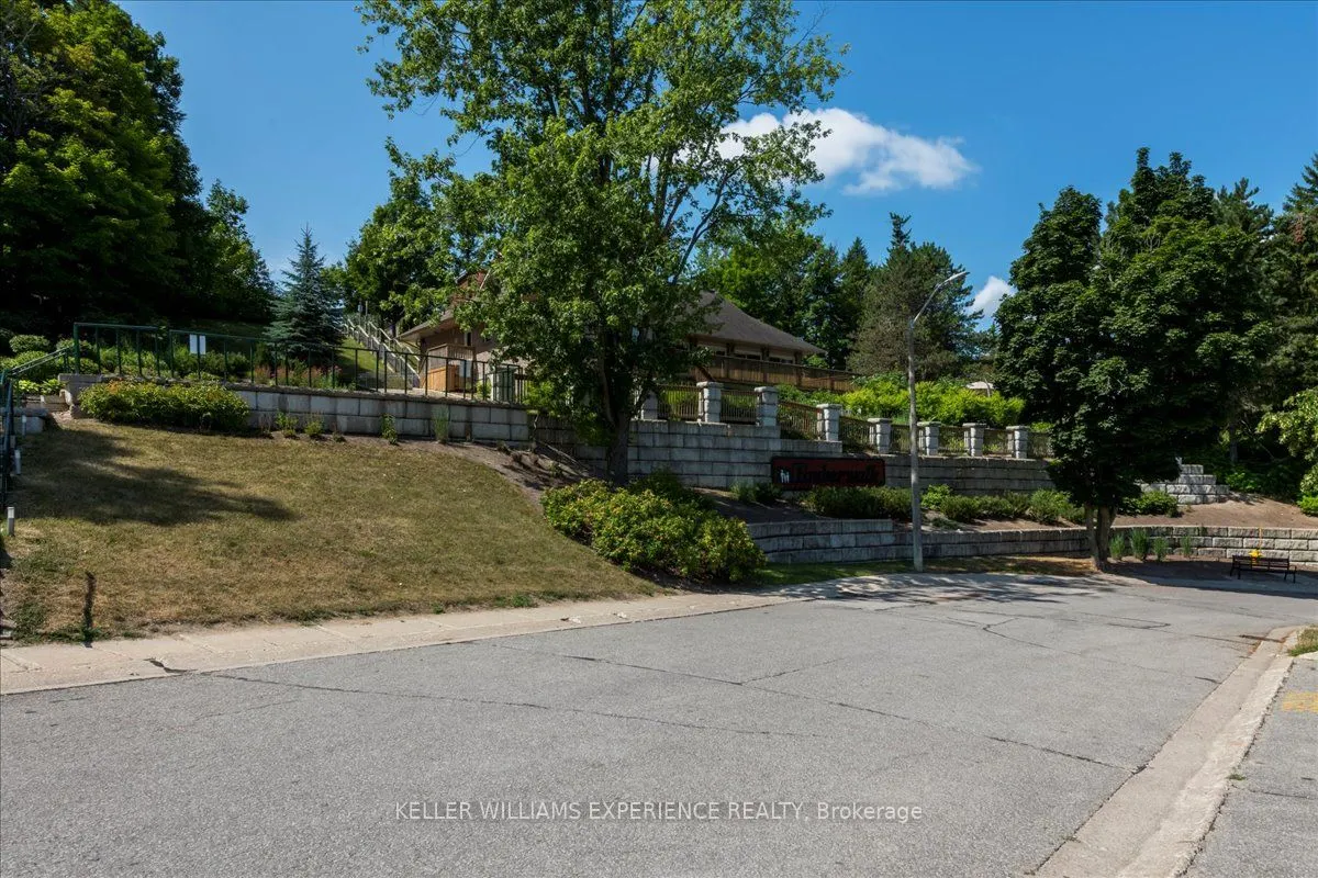 15 Shadowood Road, #103