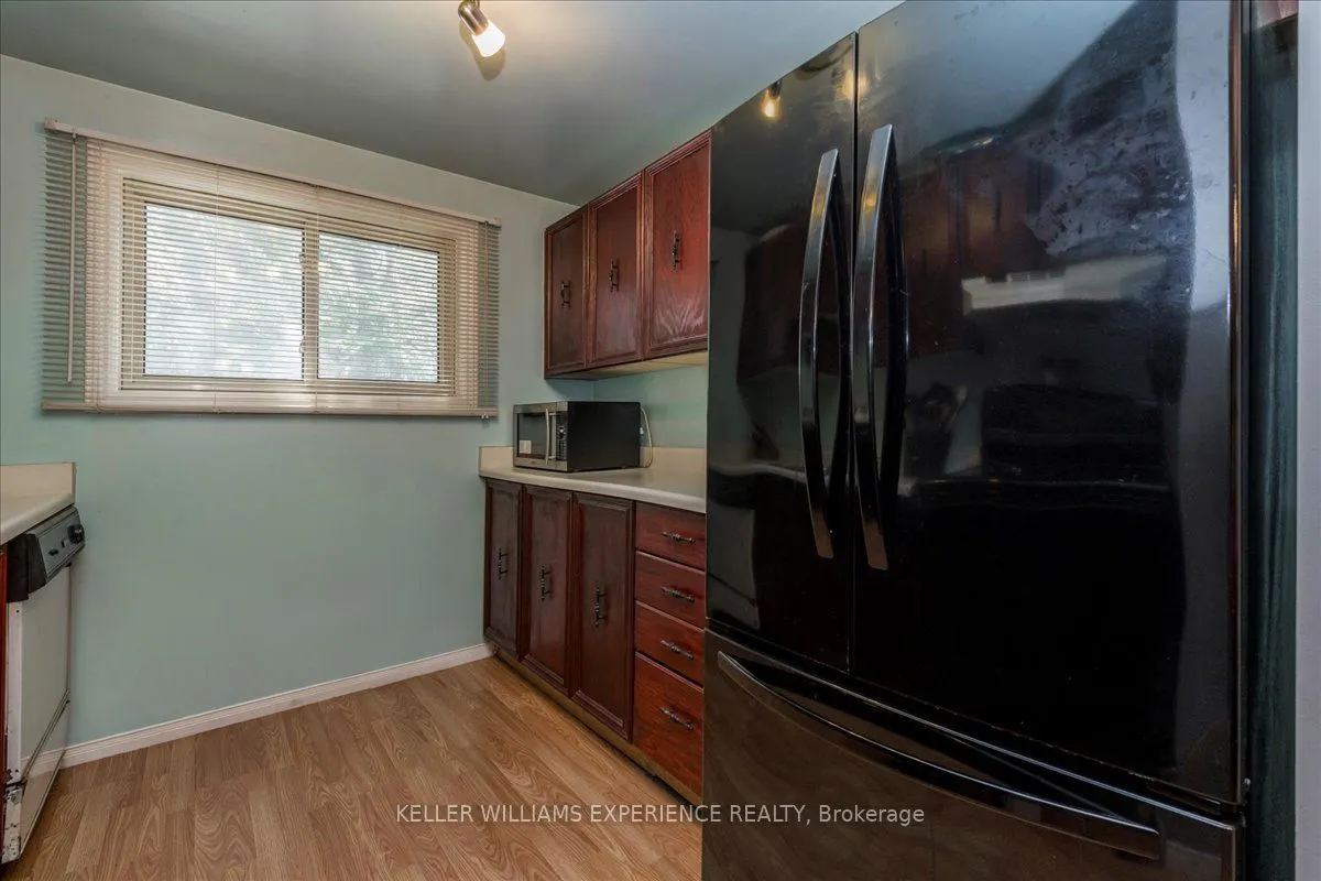 15 Shadowood Road, #103