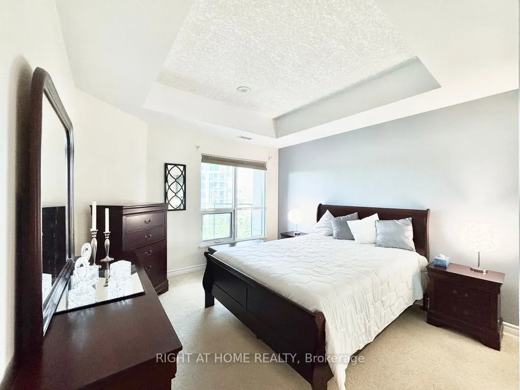 37 Ellen Street, #703