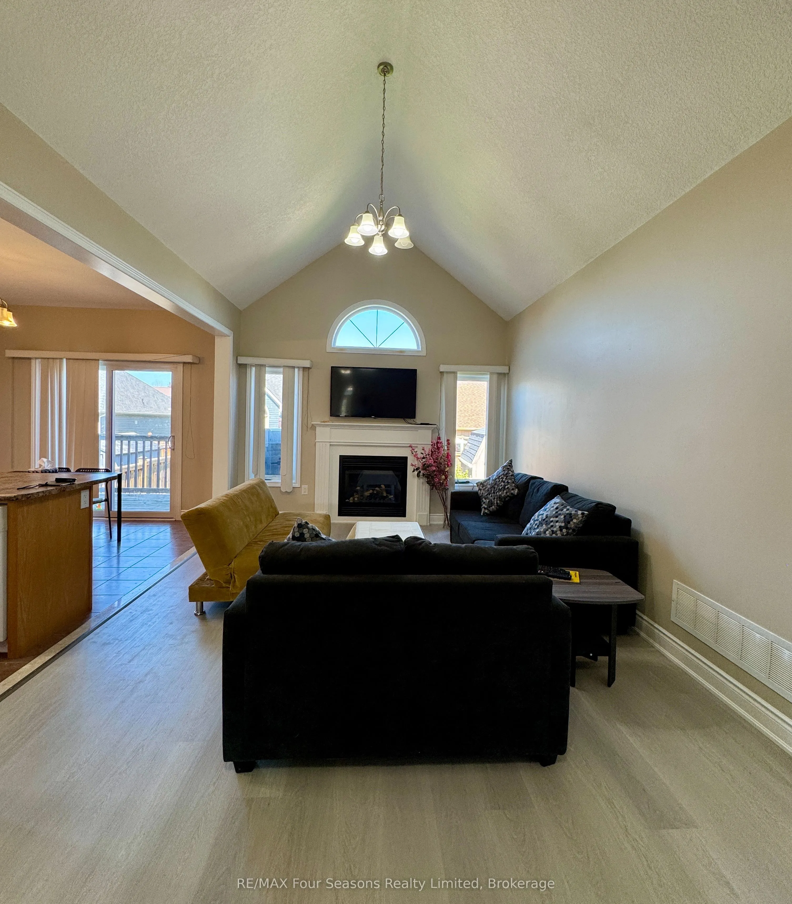 21 Cooper Street, #UPPER