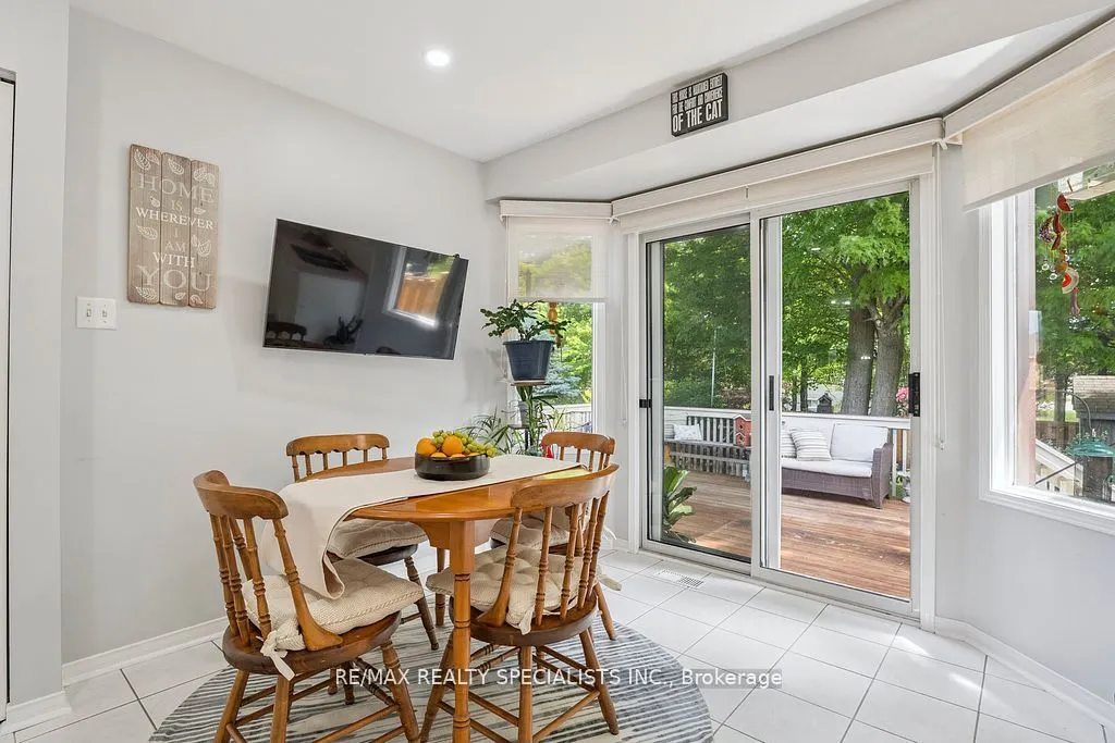 93 Glen Eton Road