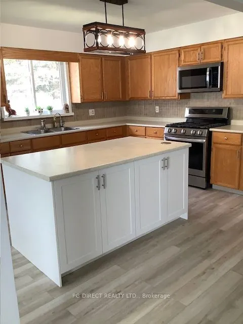9 Brick Pond Road