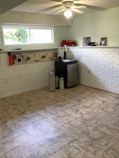 9 Brick Pond Road