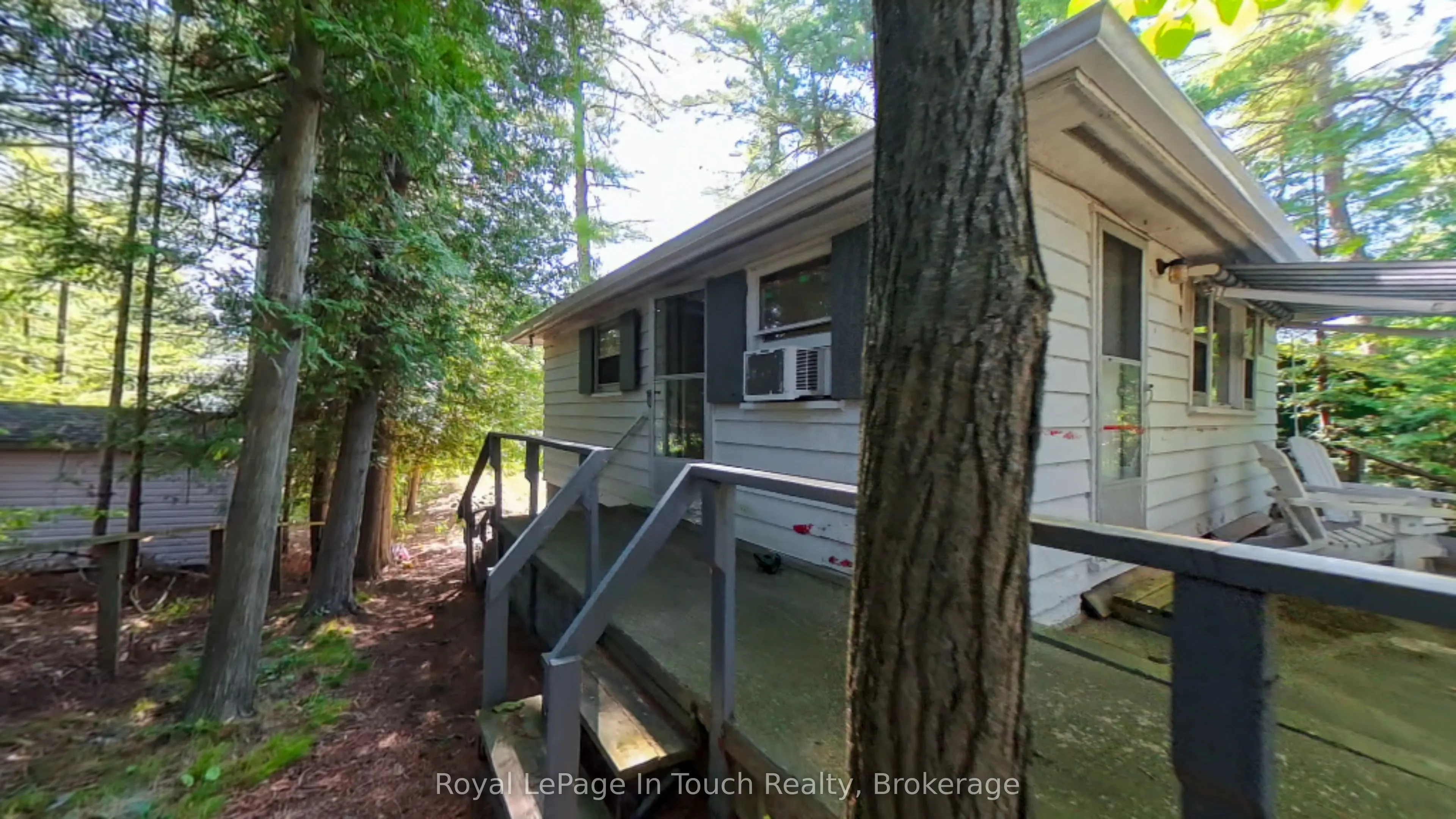 944 River Road E