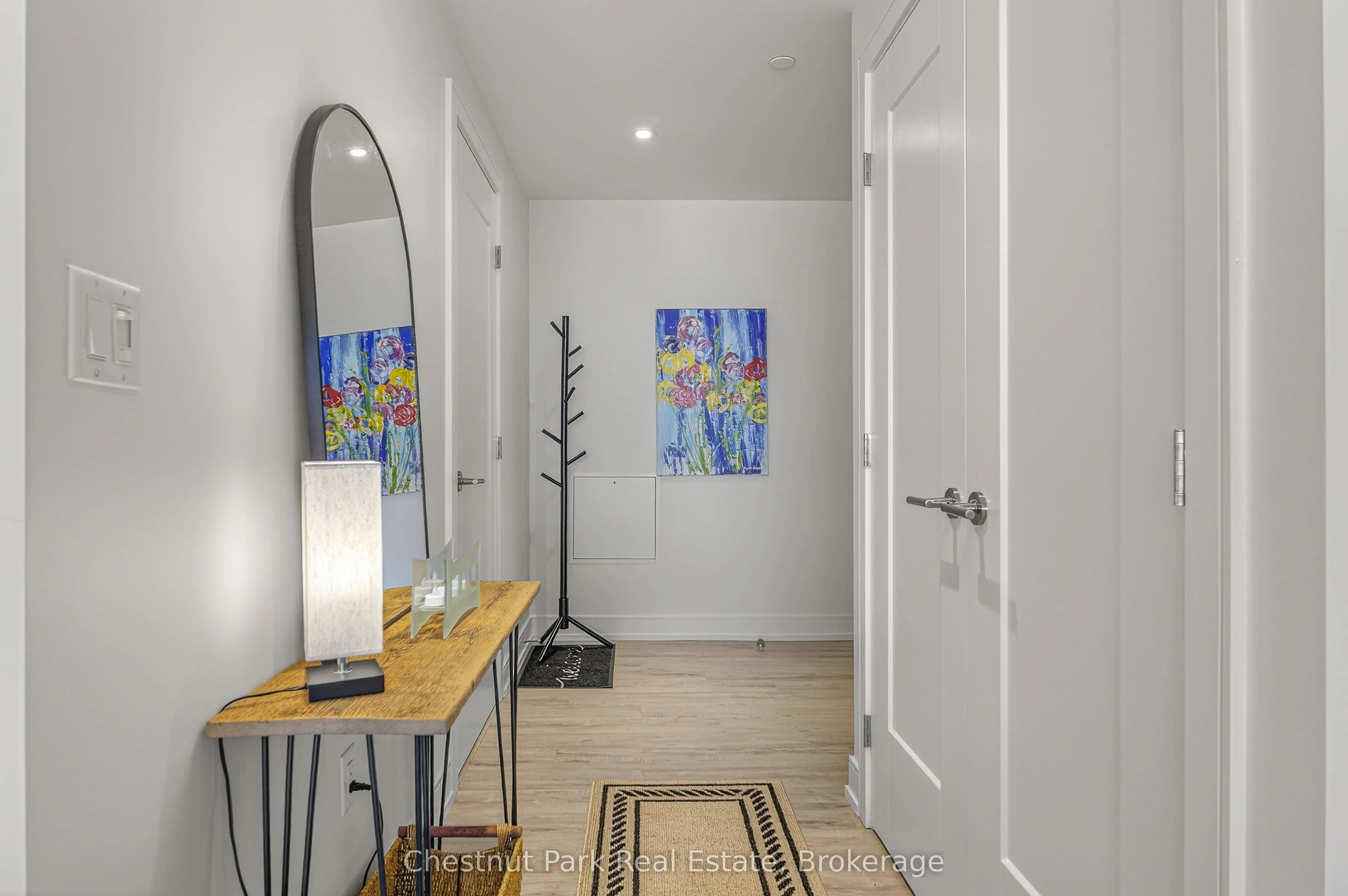 185 Dunlop Street E, #823