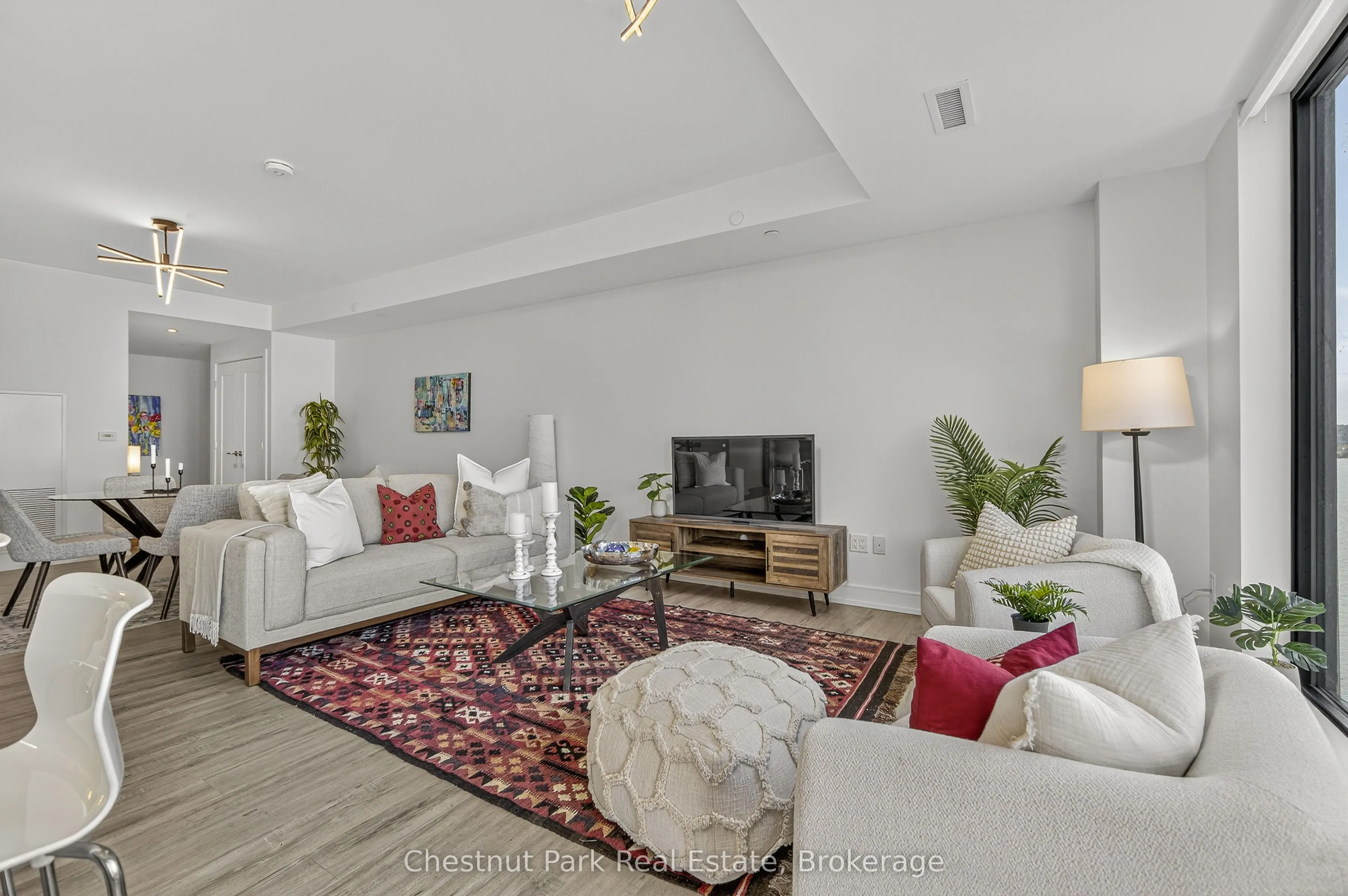185 Dunlop Street E, #823