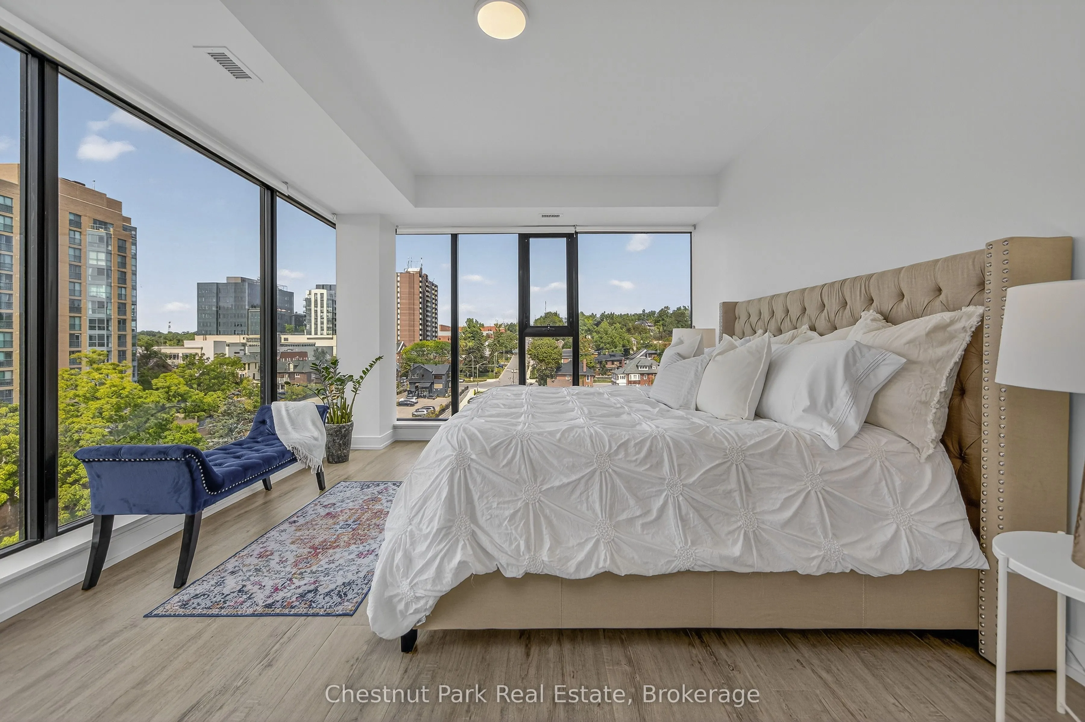 185 Dunlop Street E, #823