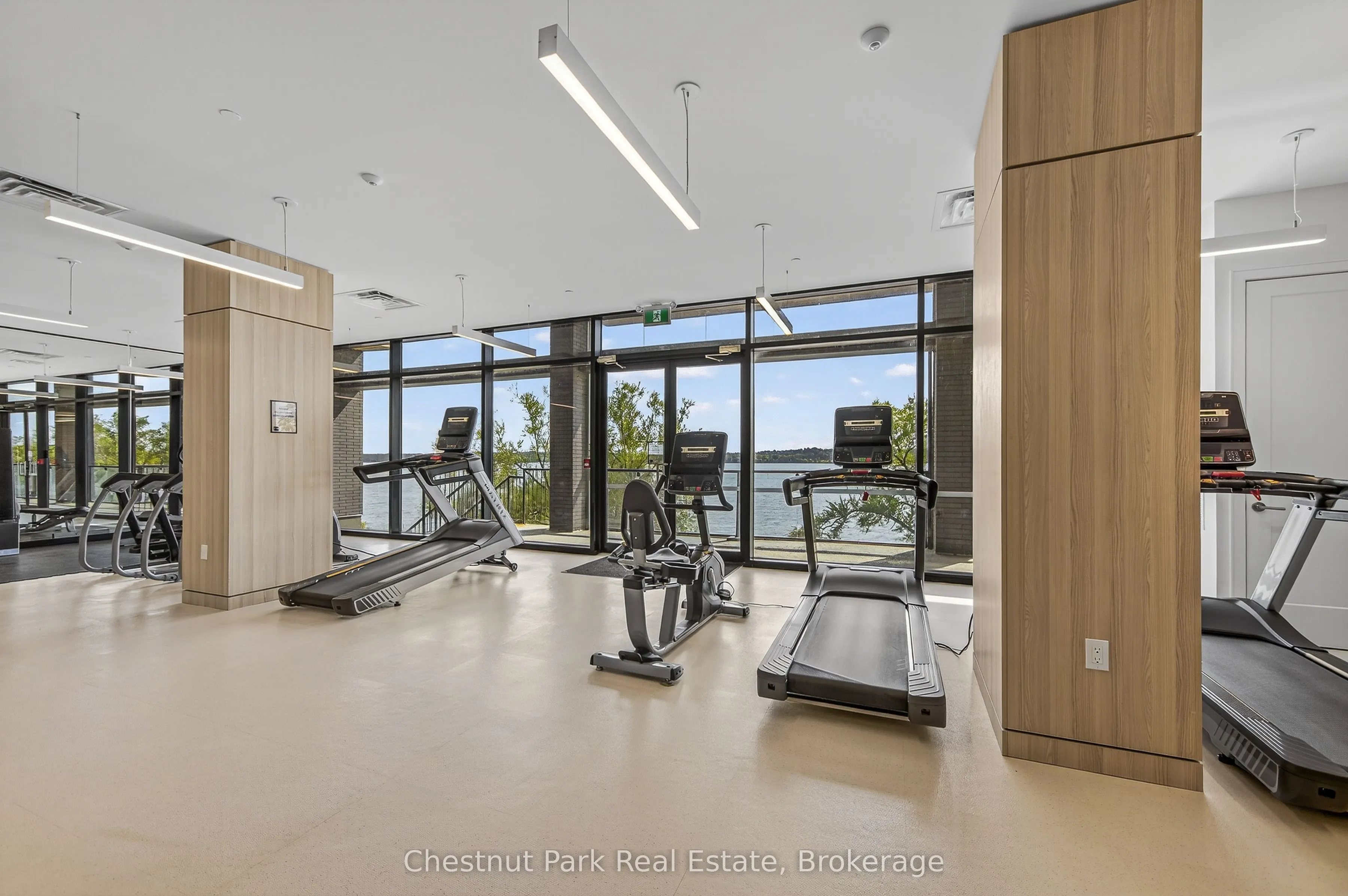 185 Dunlop Street E, #823