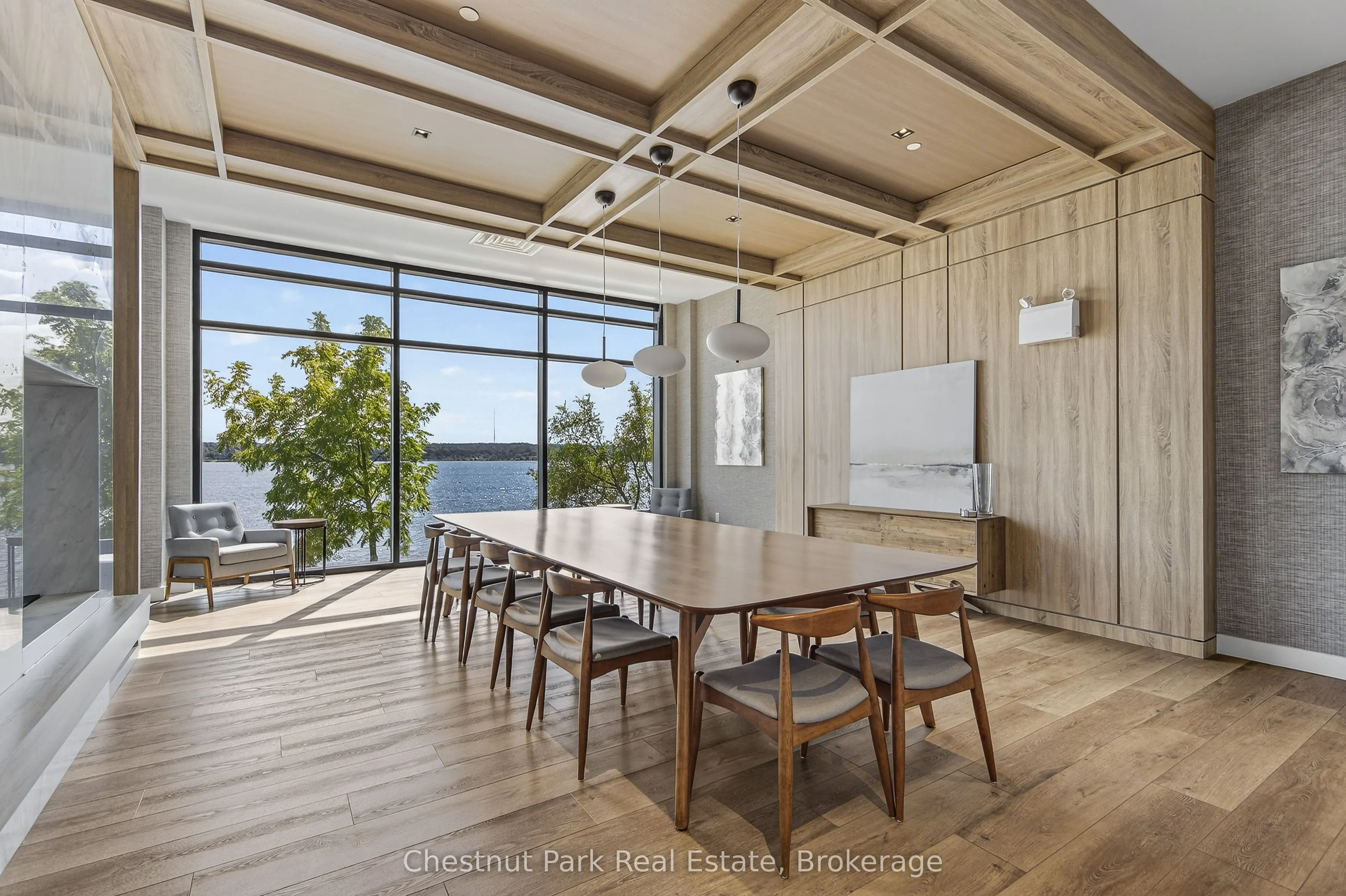 185 Dunlop Street E, #823