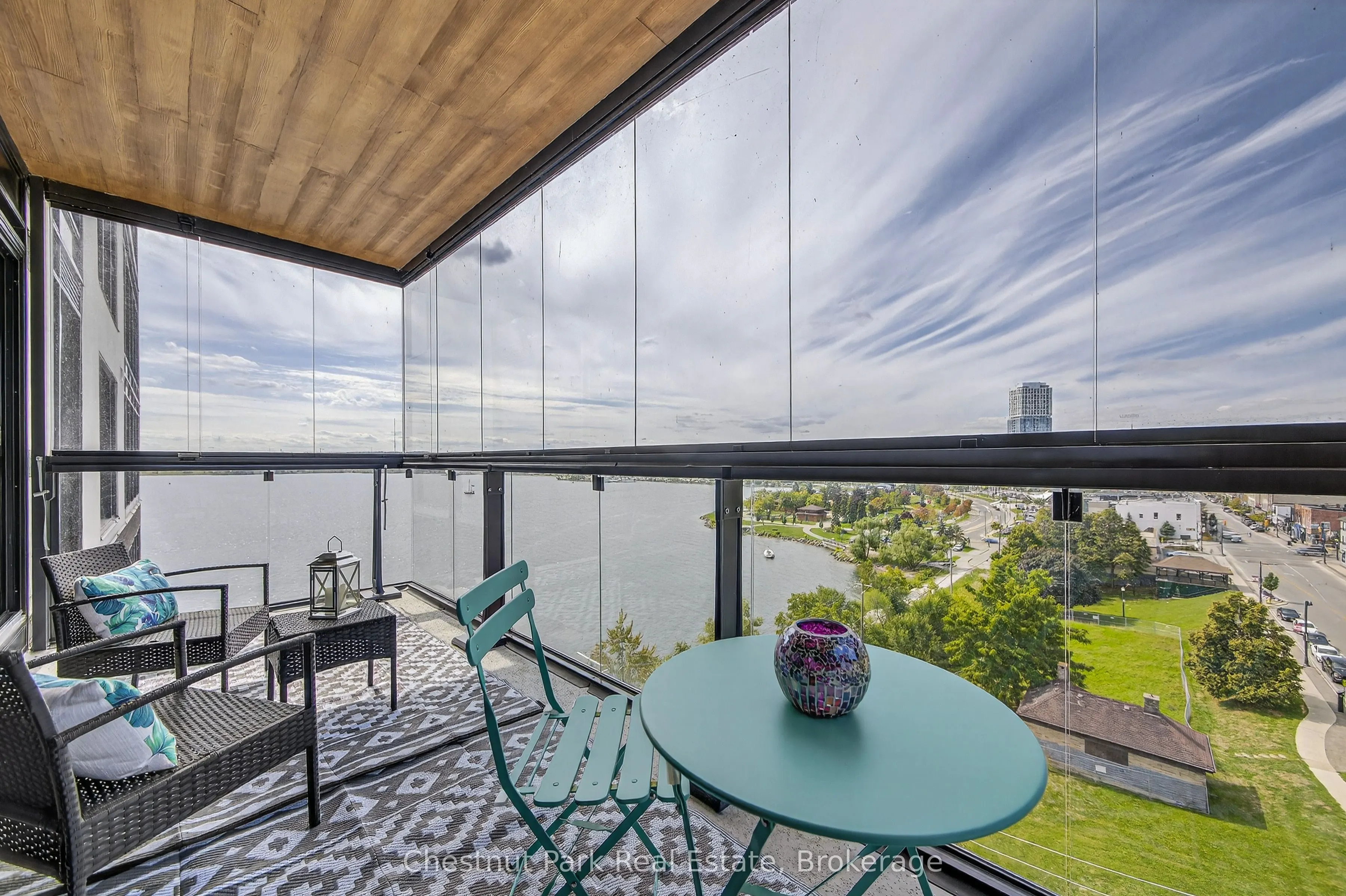 185 Dunlop Street E, #823