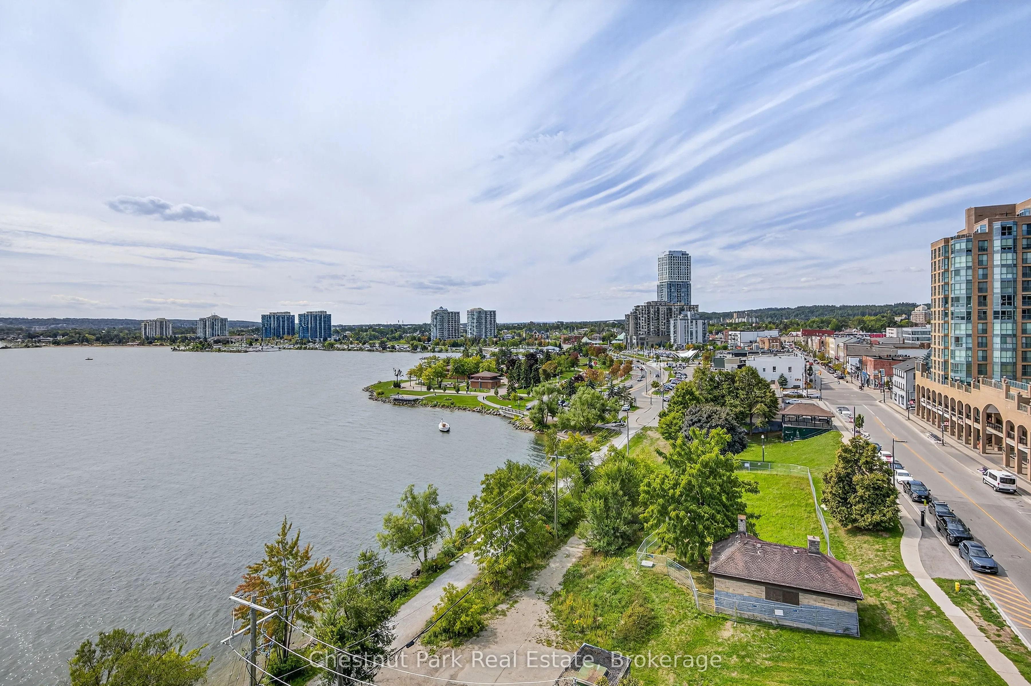 185 Dunlop Street E, #823