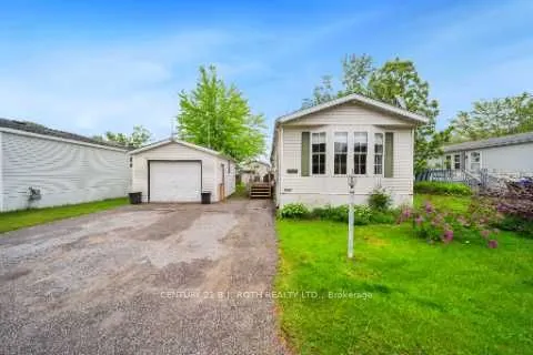 4117 Ash Crescent