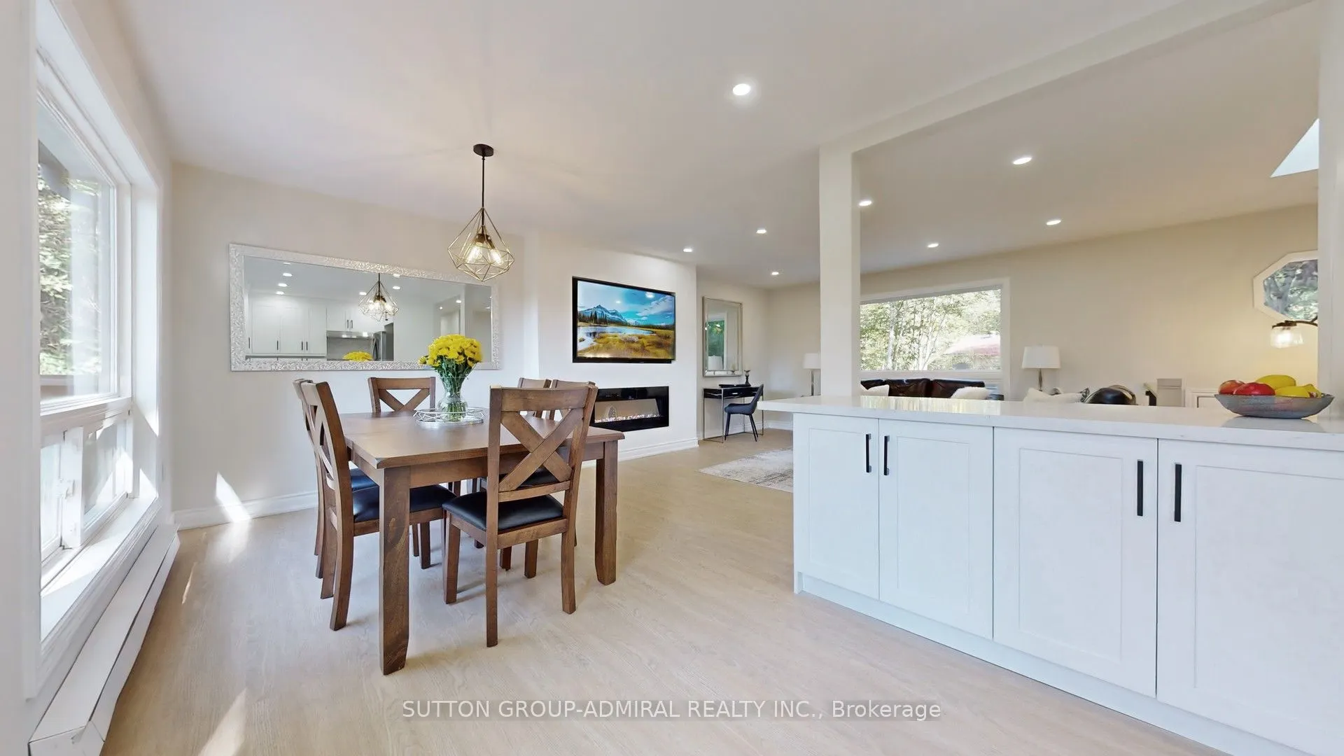 5127 Severn Pines Crescent