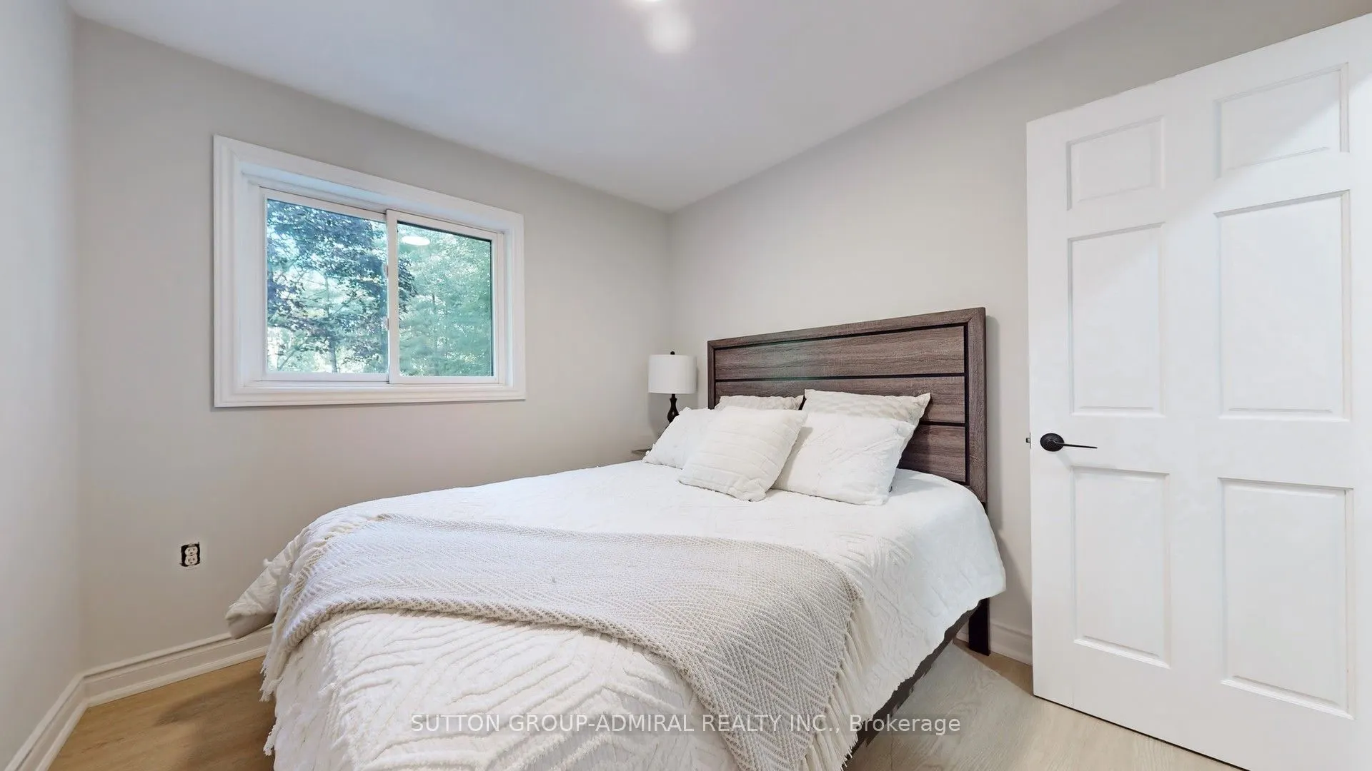 5127 Severn Pines Crescent