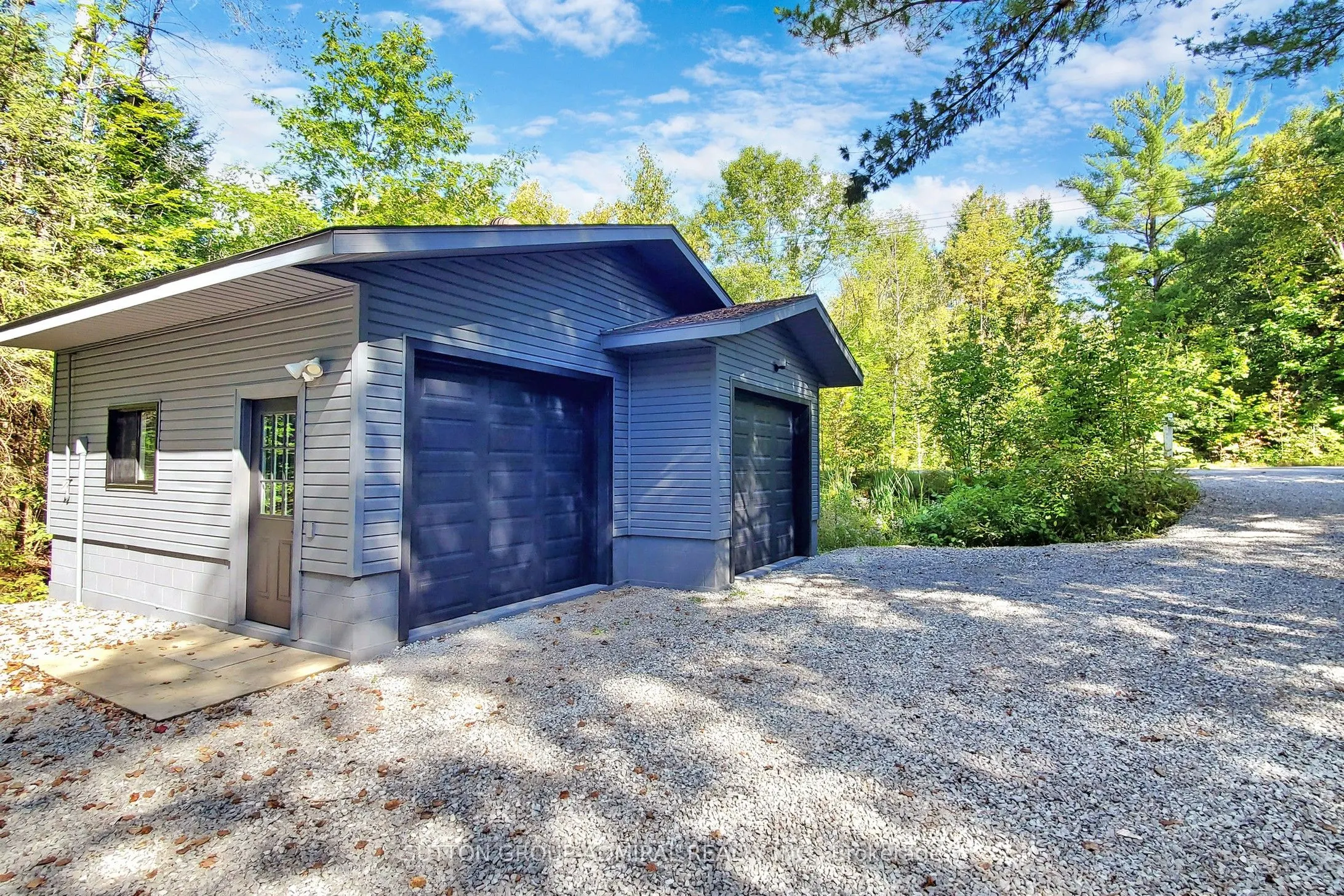 5127 Severn Pines Crescent
