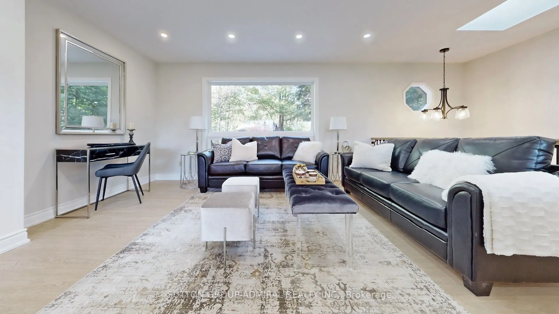5127 Severn Pines Crescent