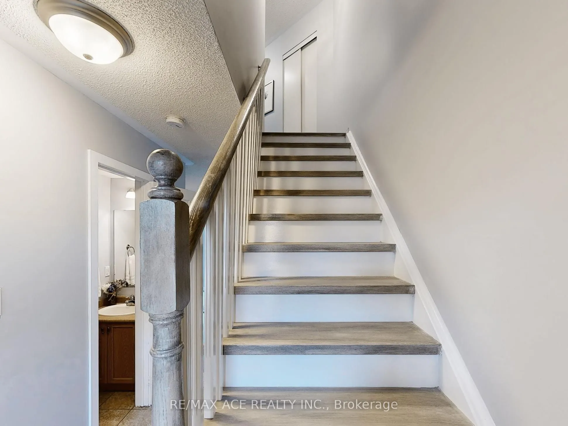 40 Gadwall Avenue