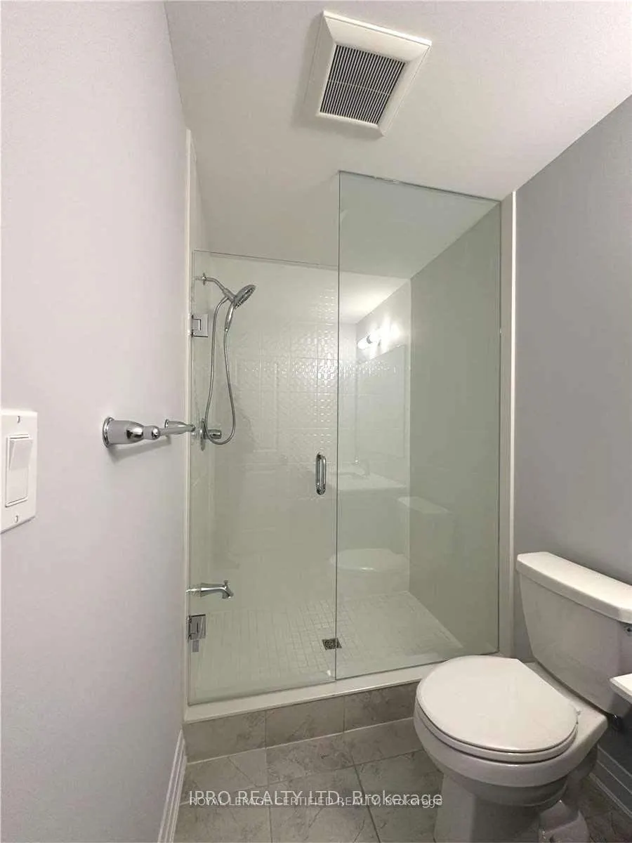 30 Periwinkle Road W