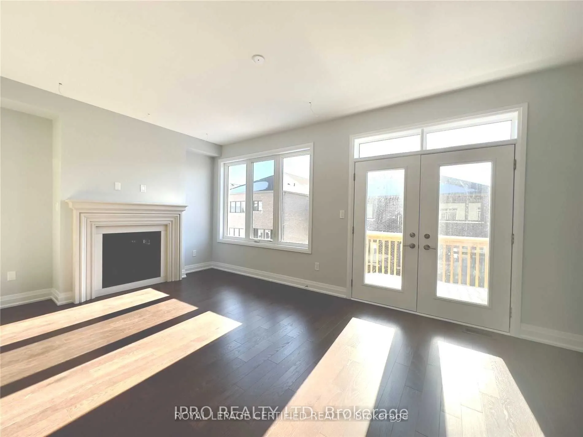 30 Periwinkle Road W