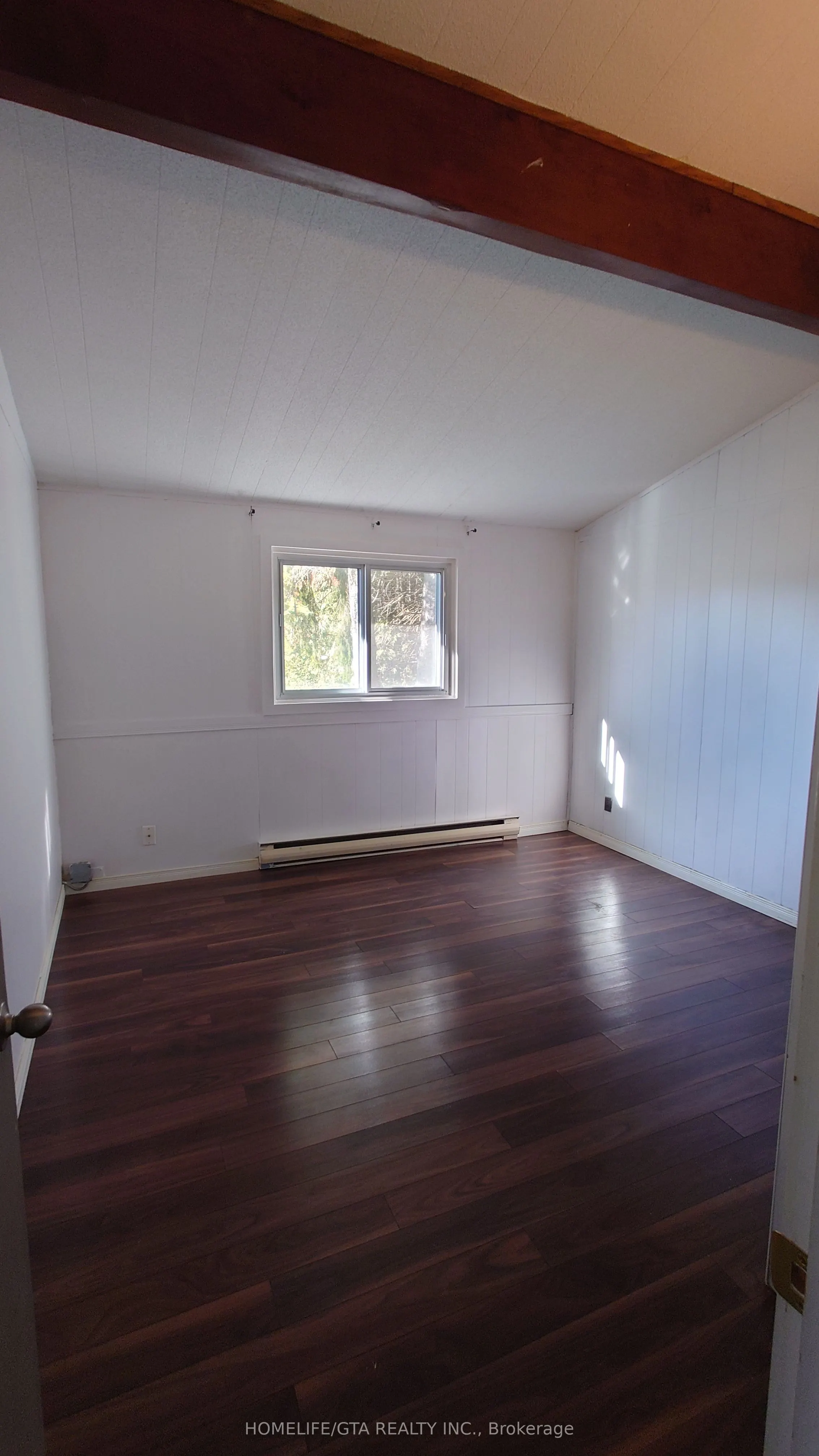 4 Pinetree Court