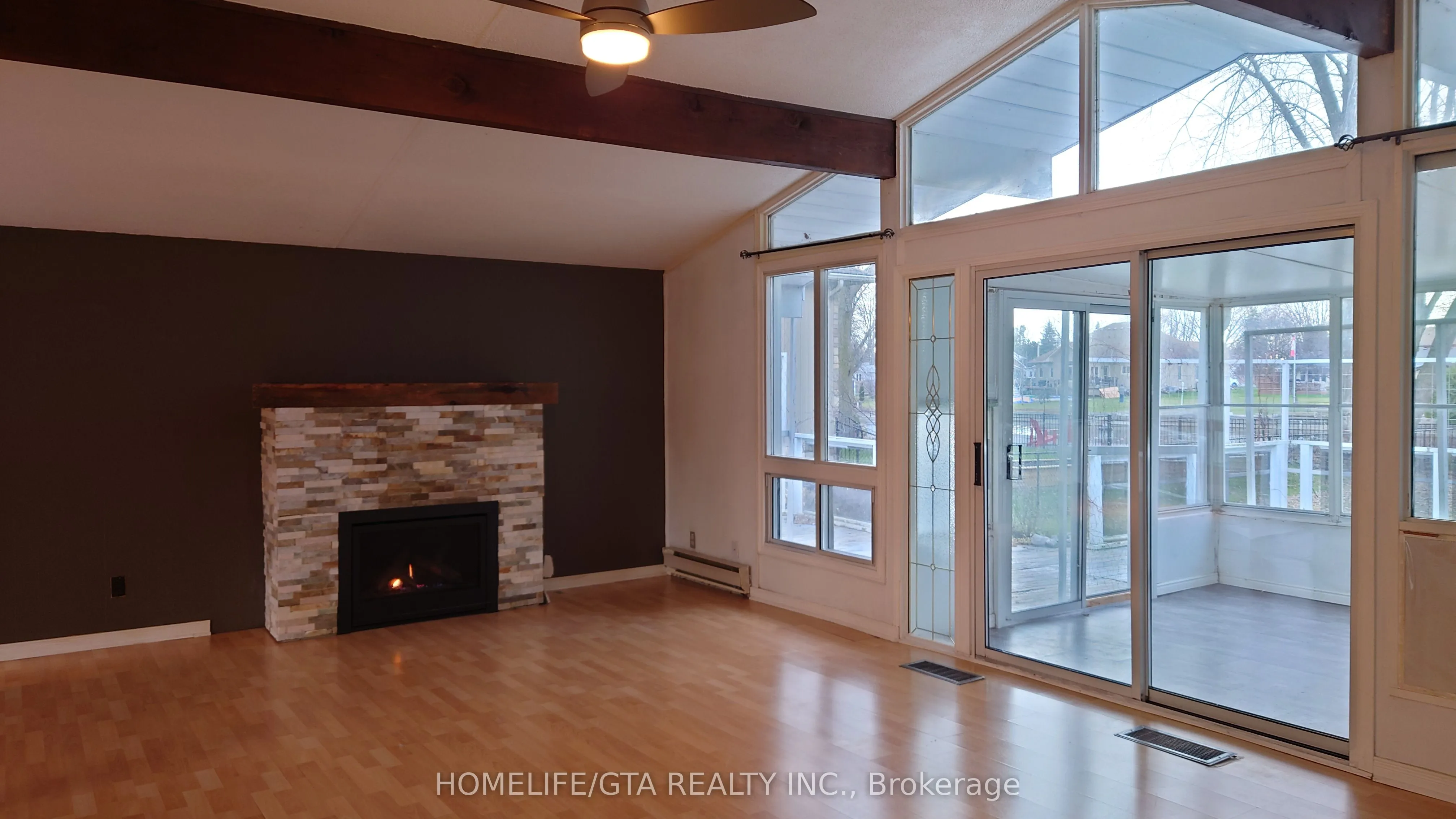 4 Pinetree Court