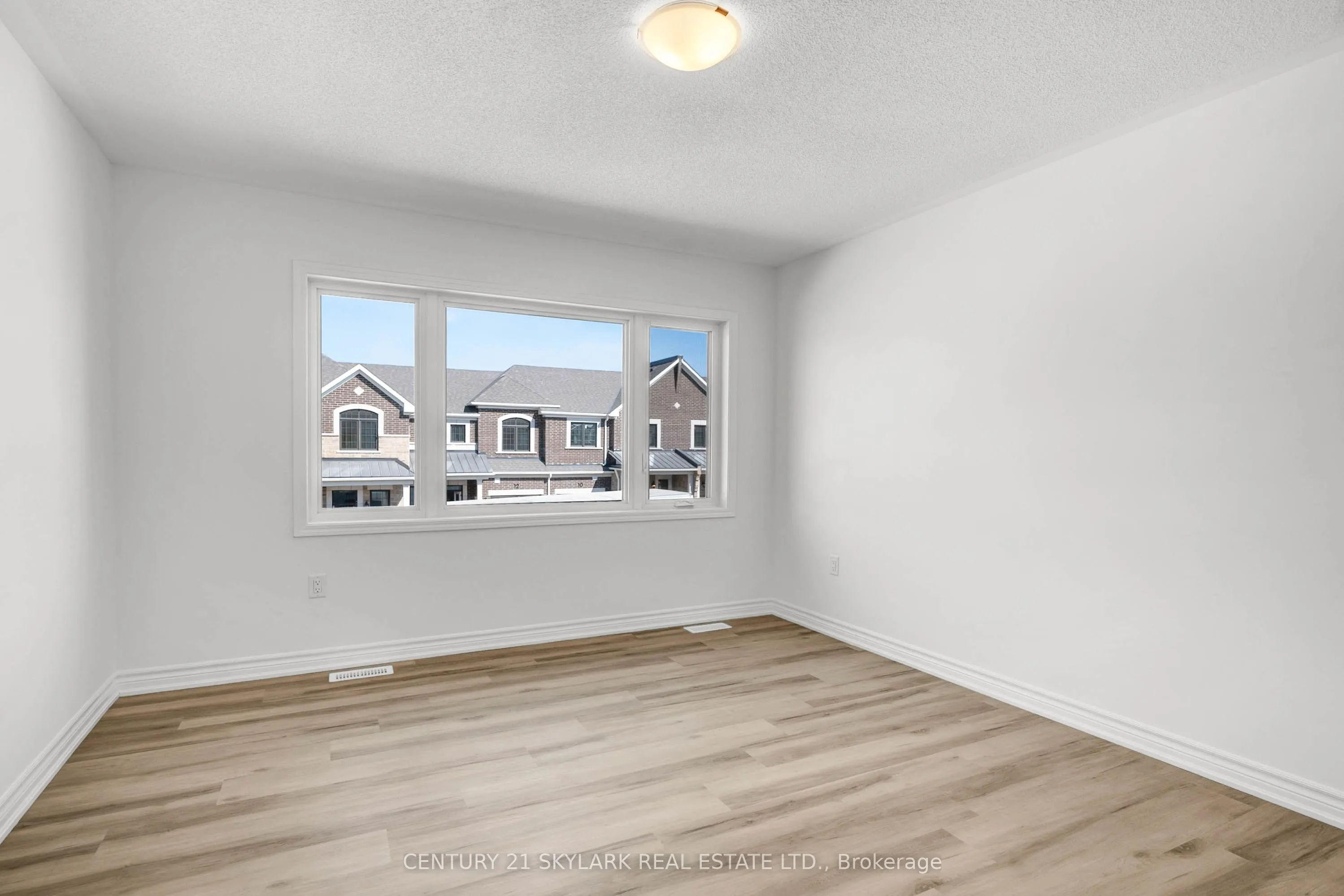 13 Vinewood Crescent