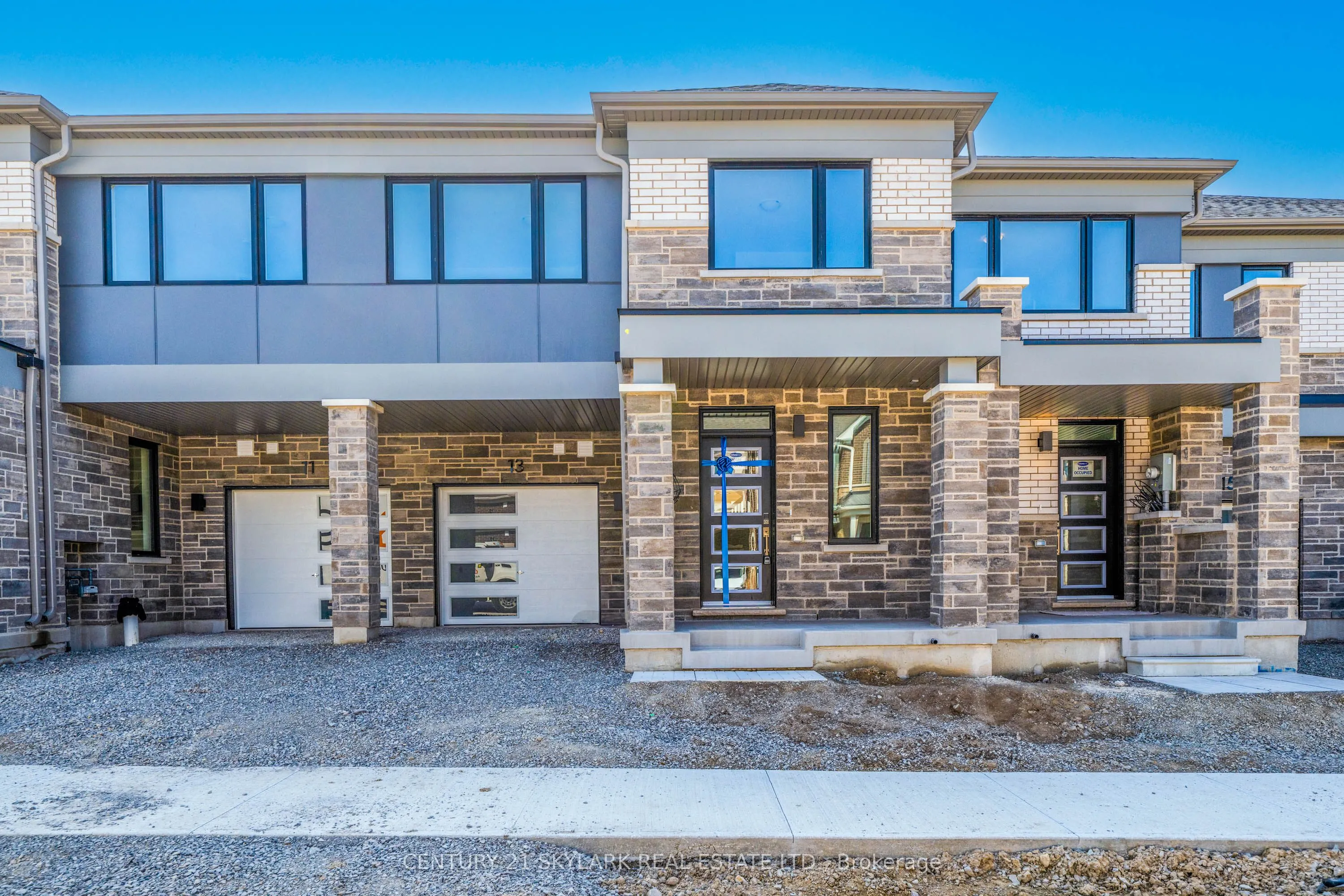 13 Vinewood Crescent