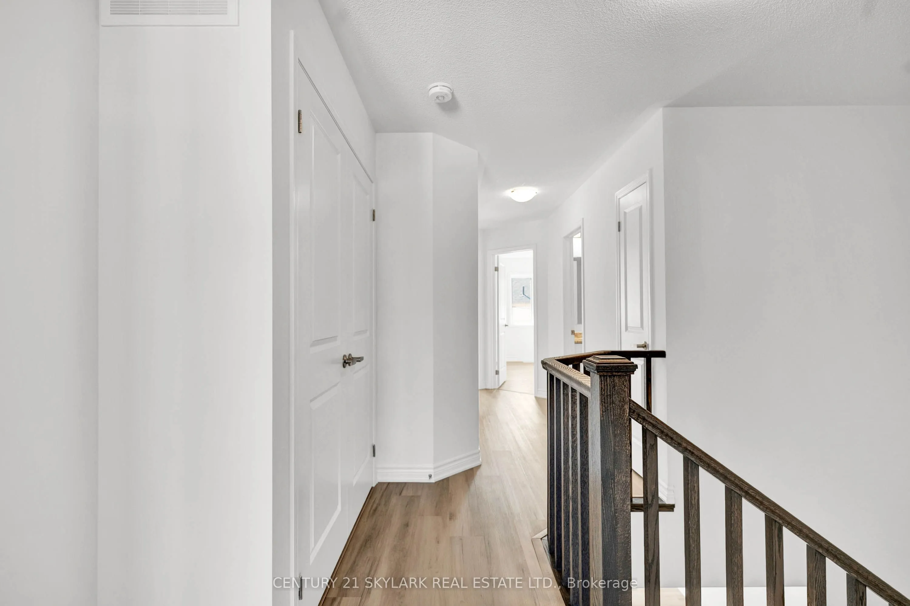 13 Vinewood Crescent