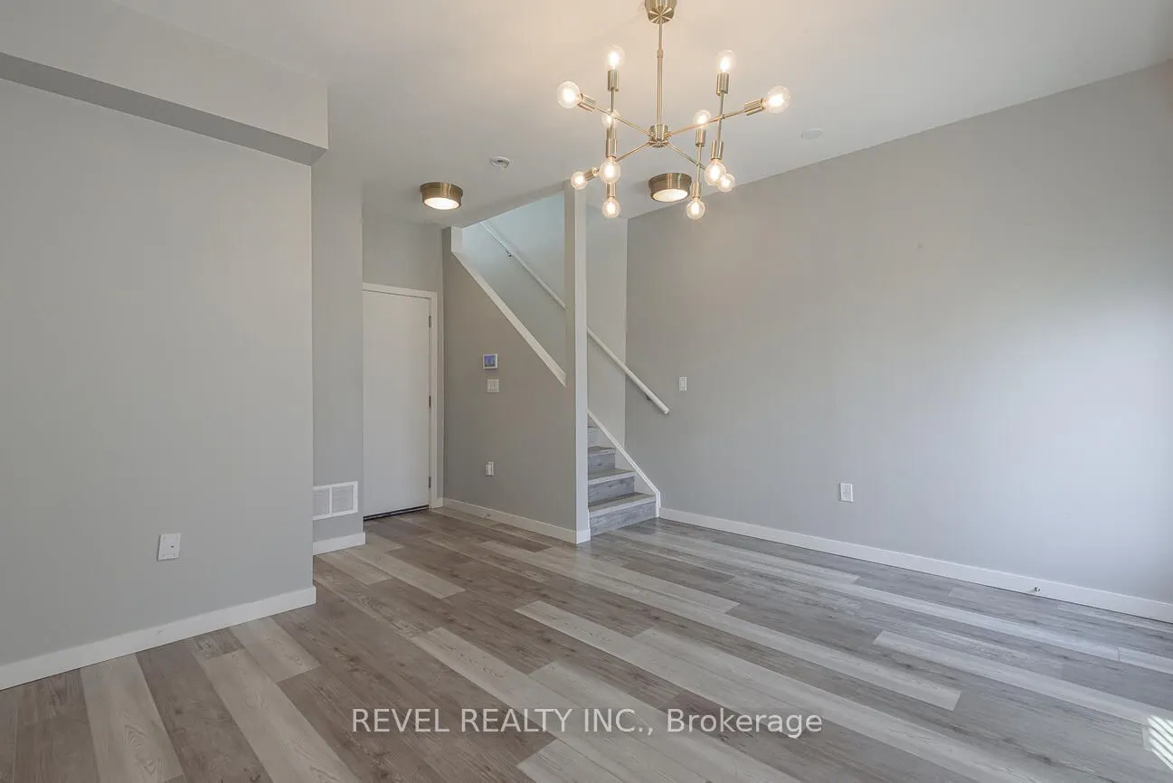 369 Essa Road, #104
