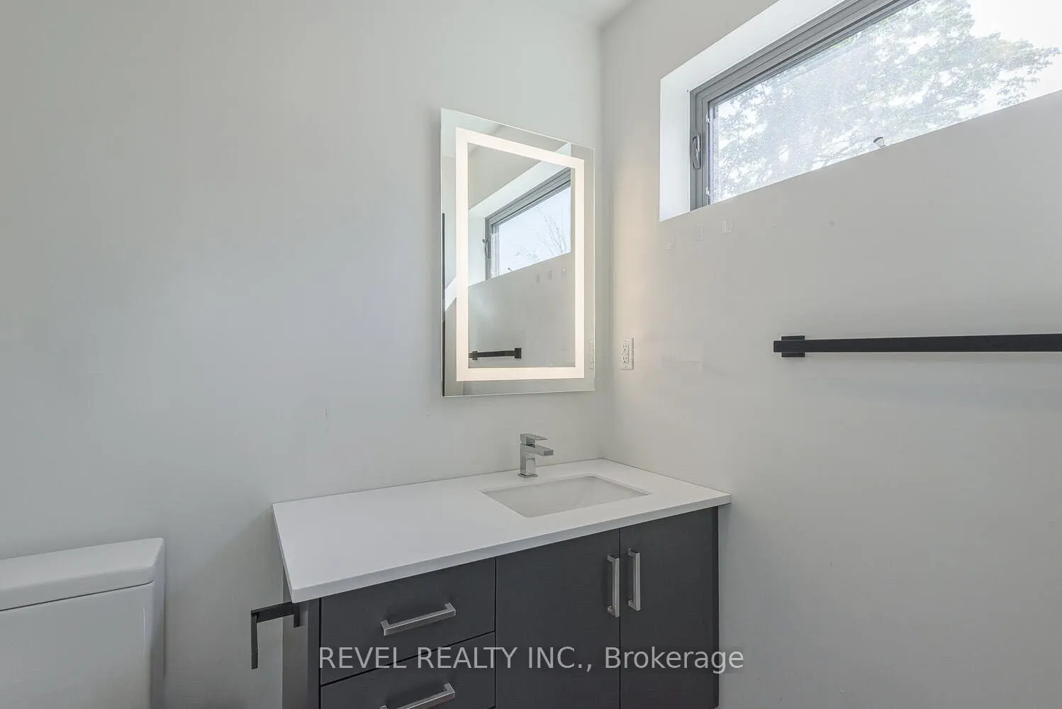 369 Essa Road, #104