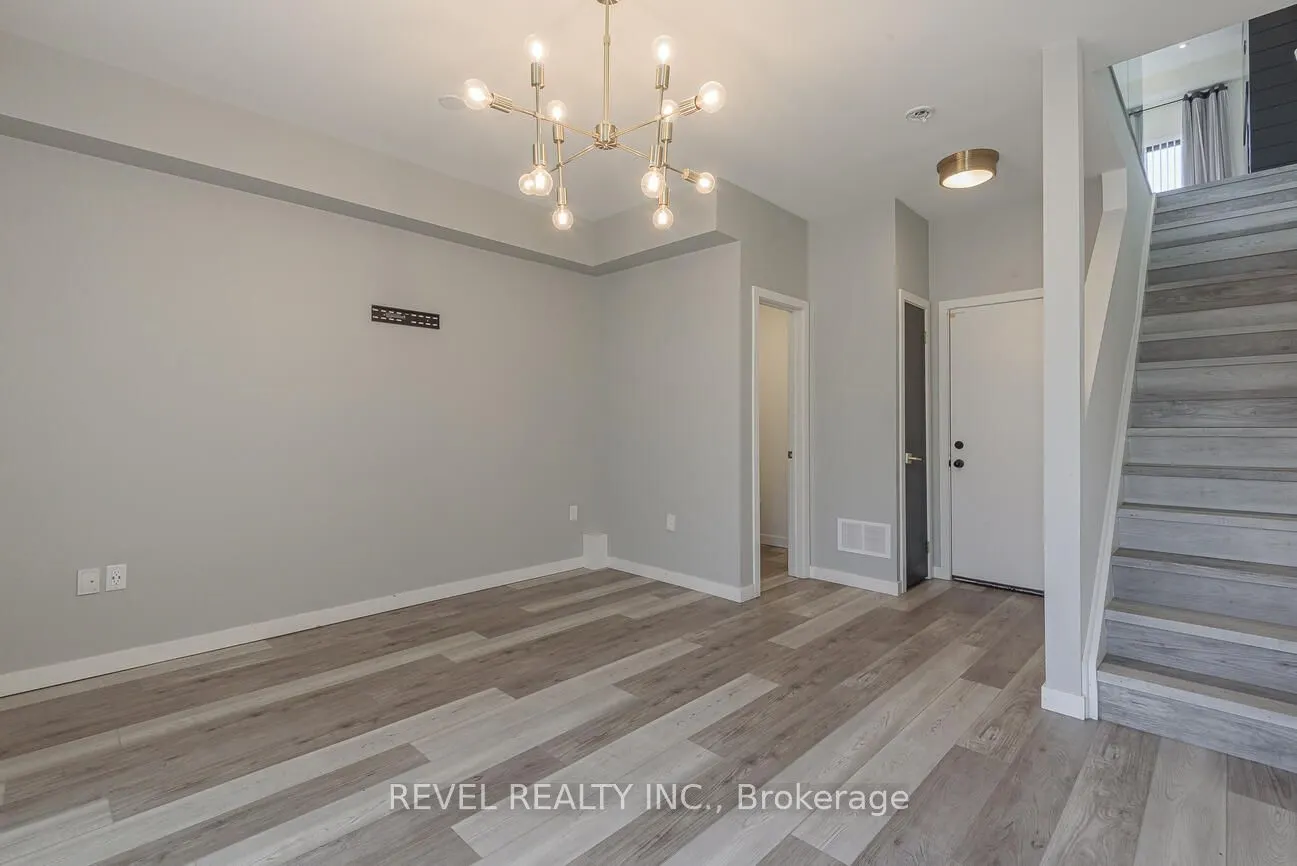 369 Essa Road, #104