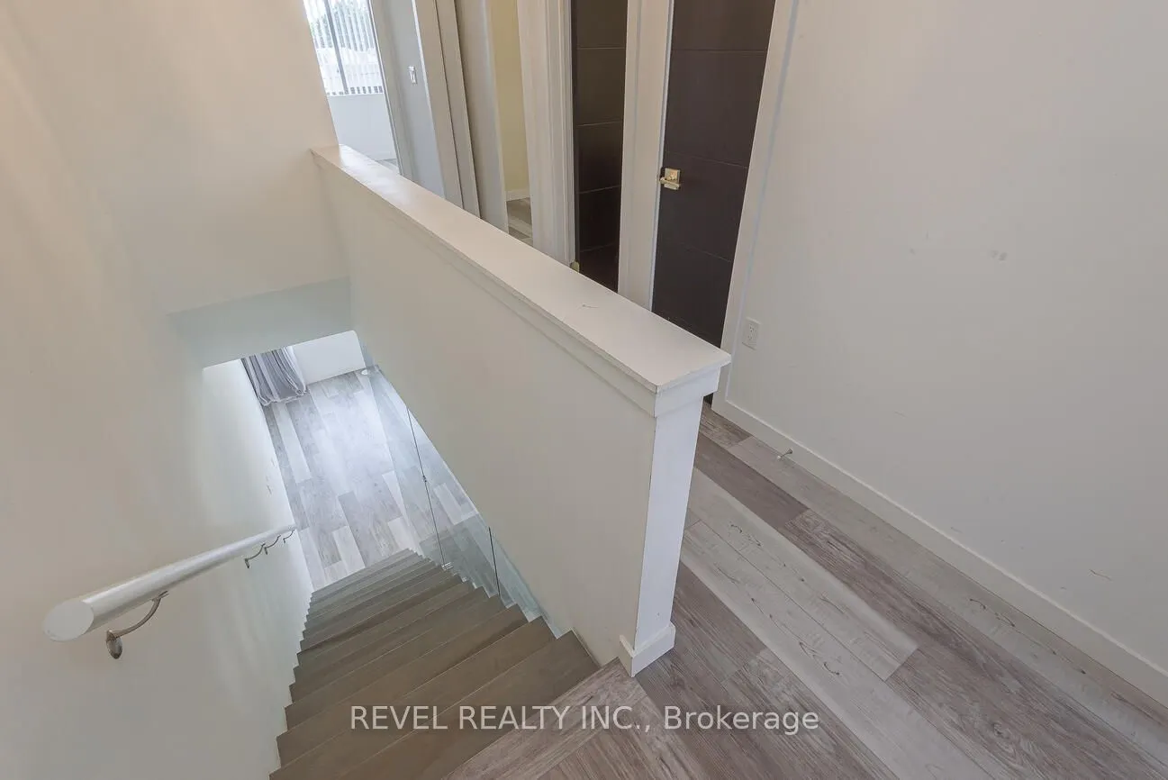 369 Essa Road, #104