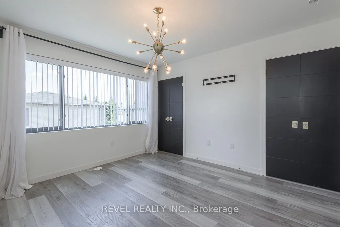 369 Essa Road, #104
