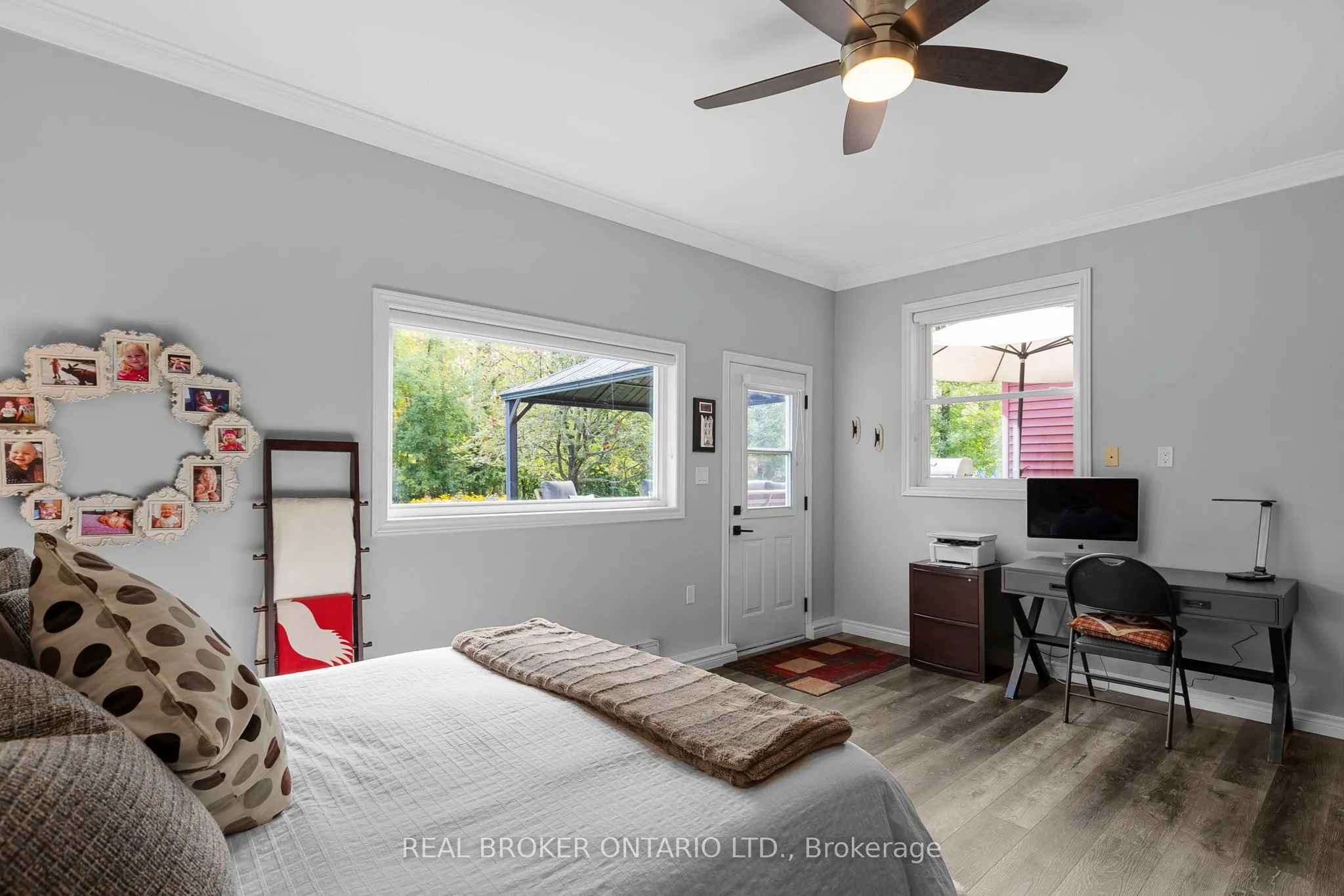 3803 Leo Crescent
