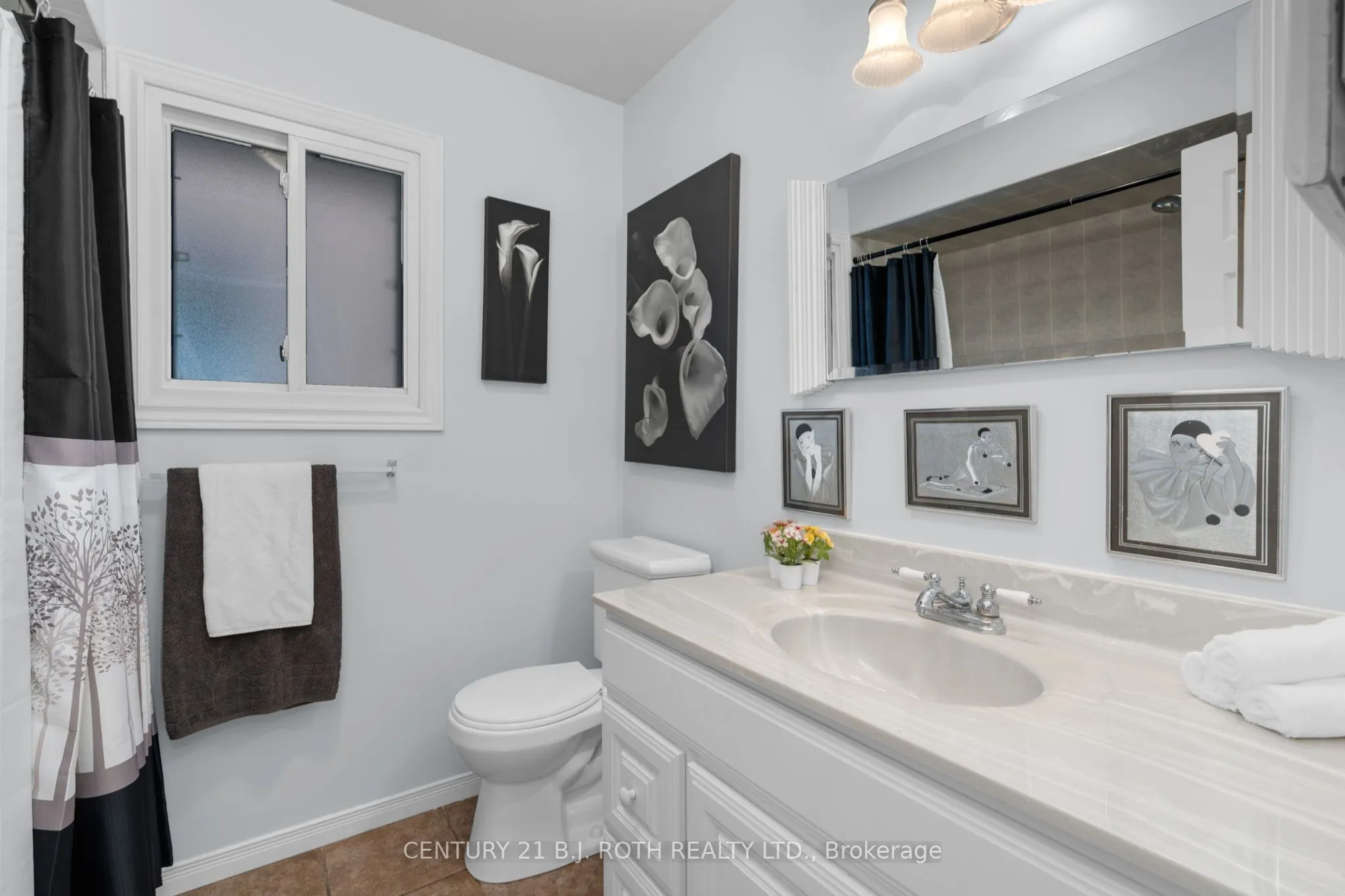 23 Grasett Crescent