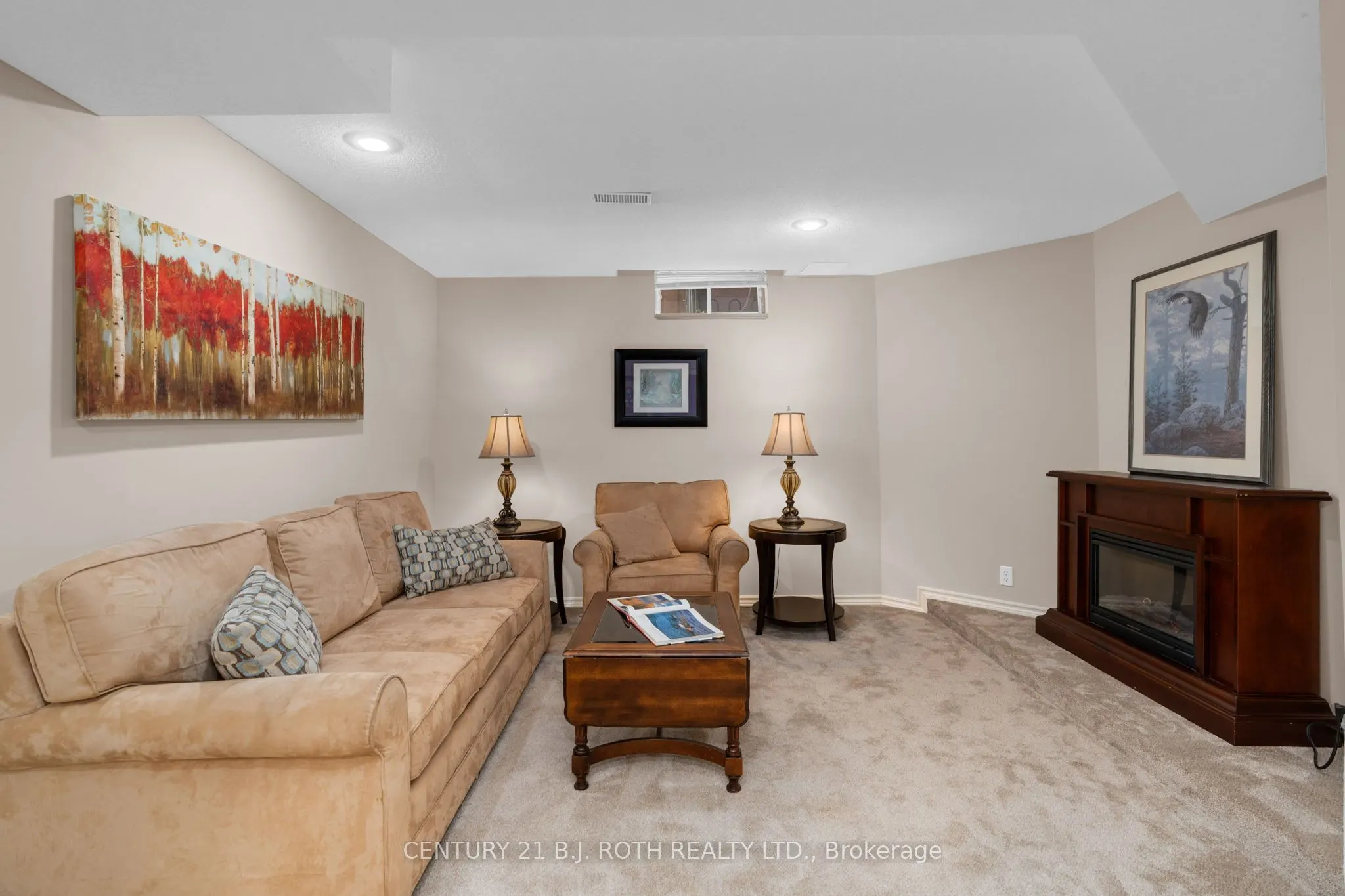 23 Grasett Crescent