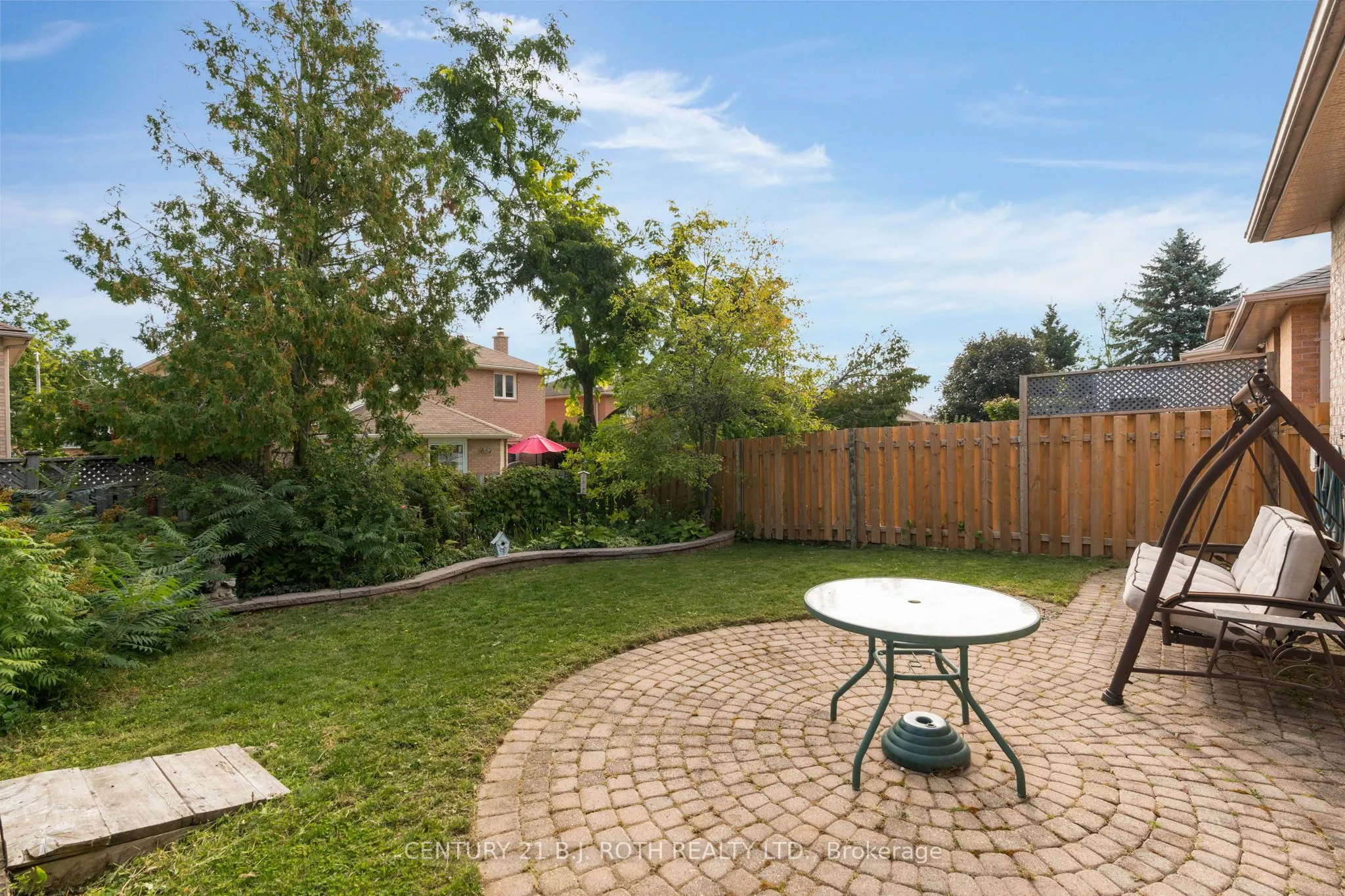 23 Grasett Crescent