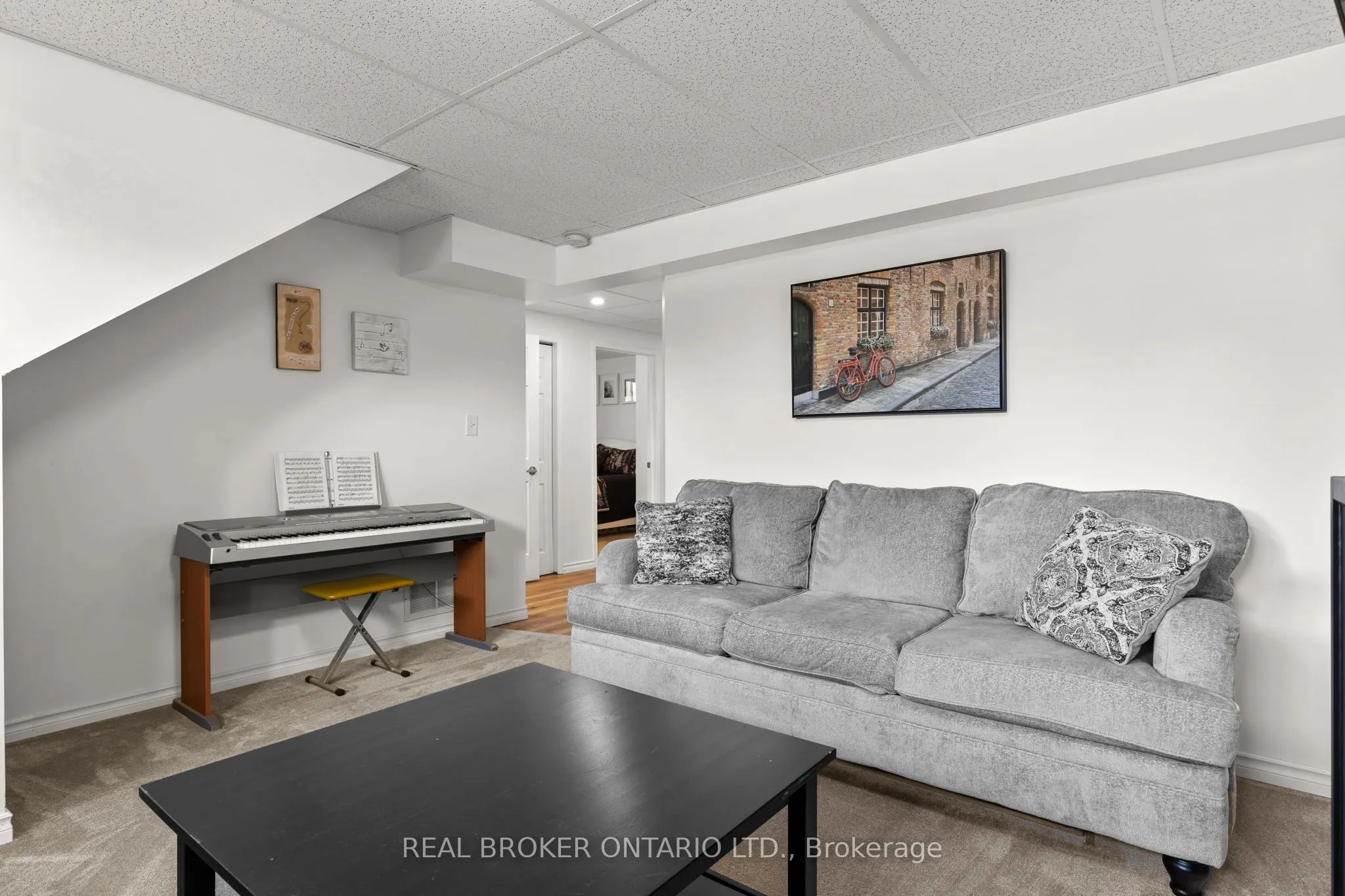 10 Jordon Crescent