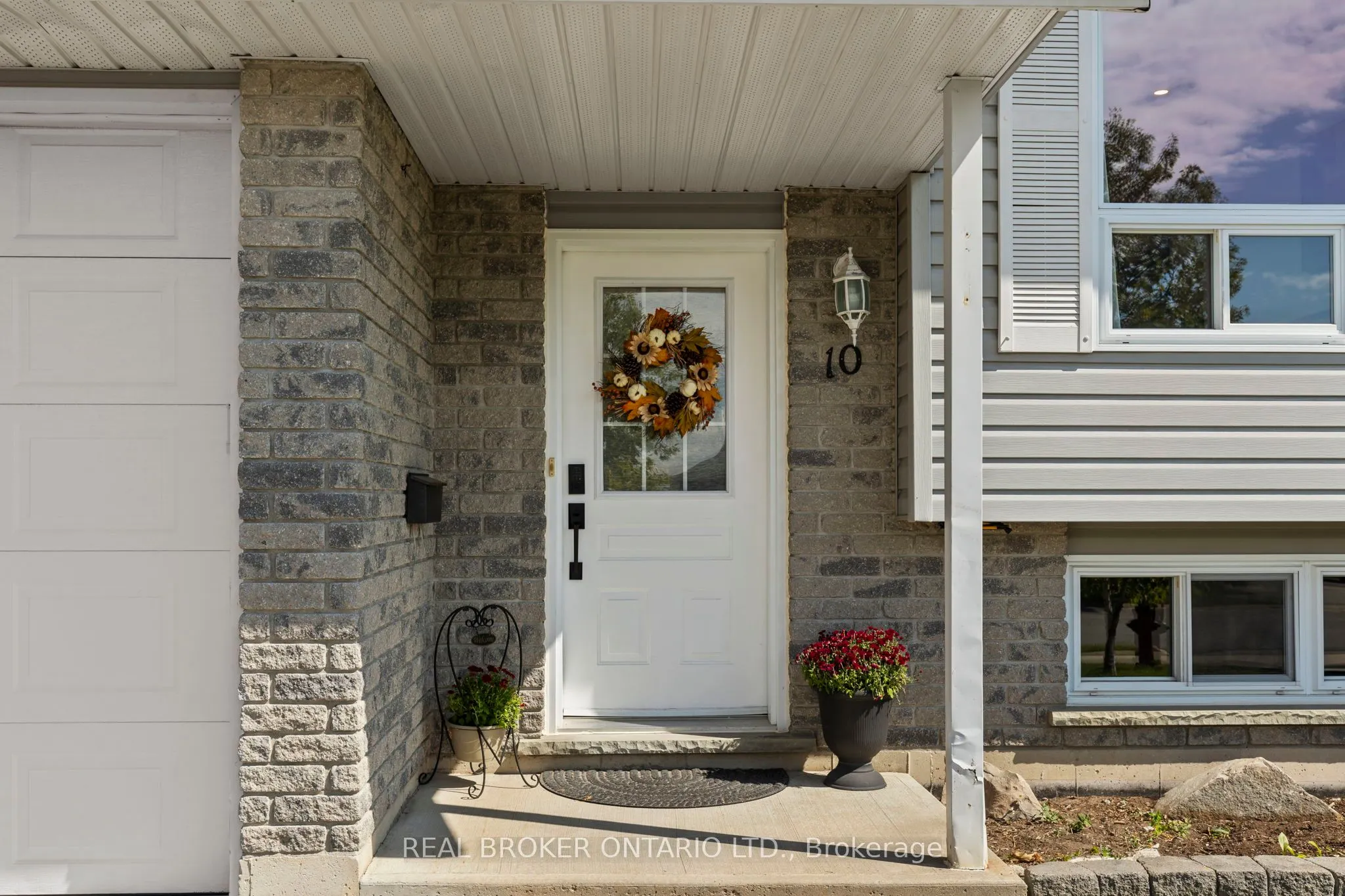 10 Jordon Crescent