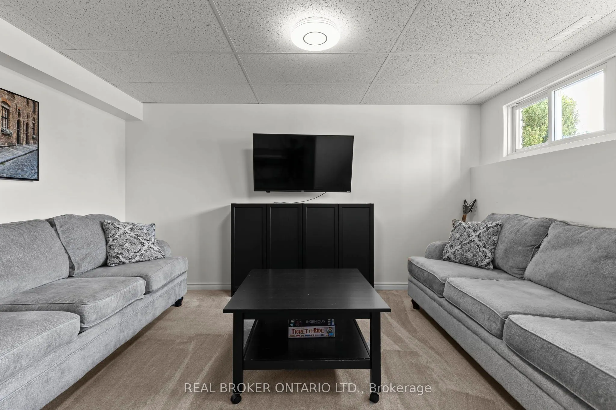 10 Jordon Crescent