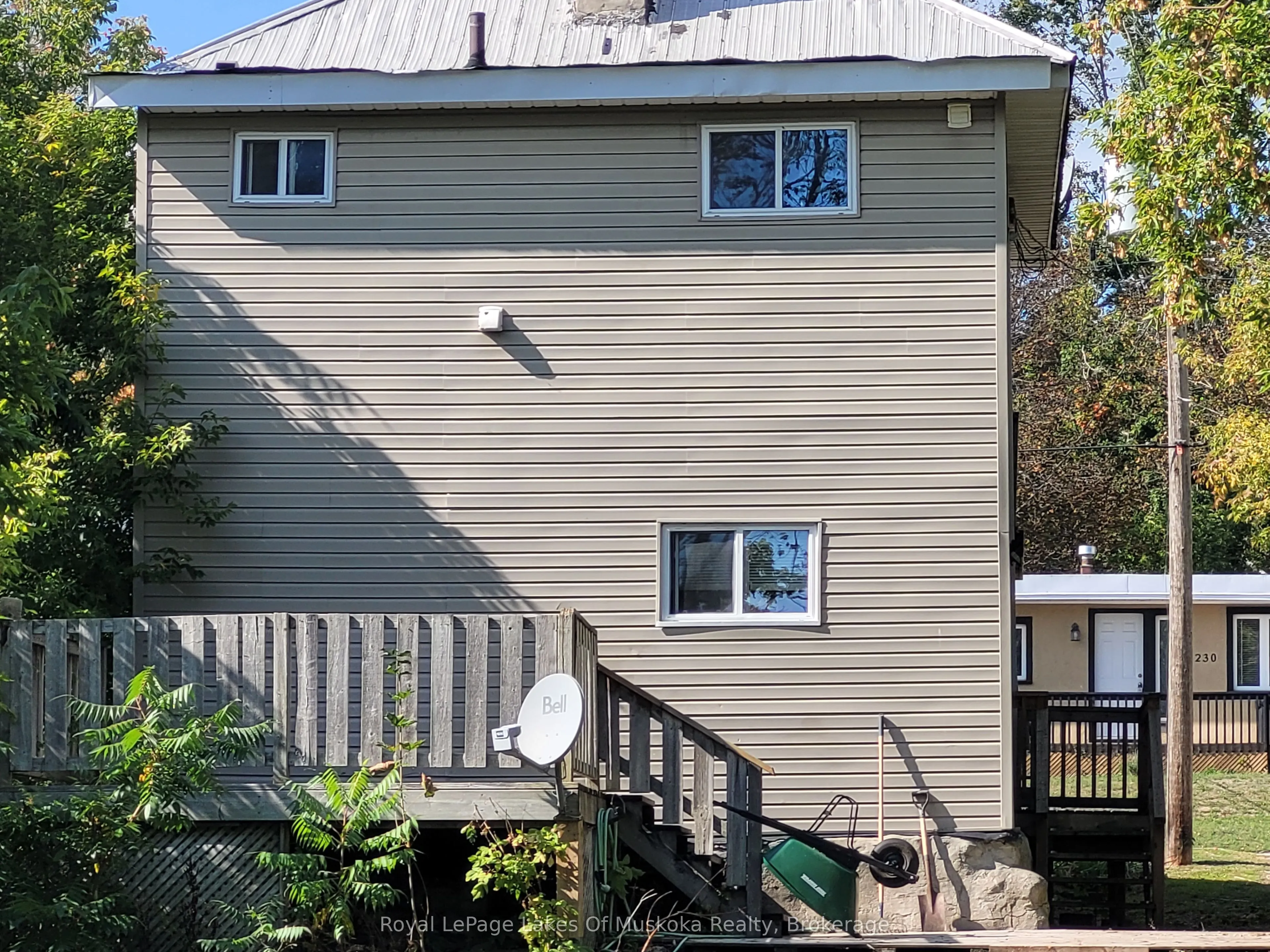 227 Nottawasaga Street