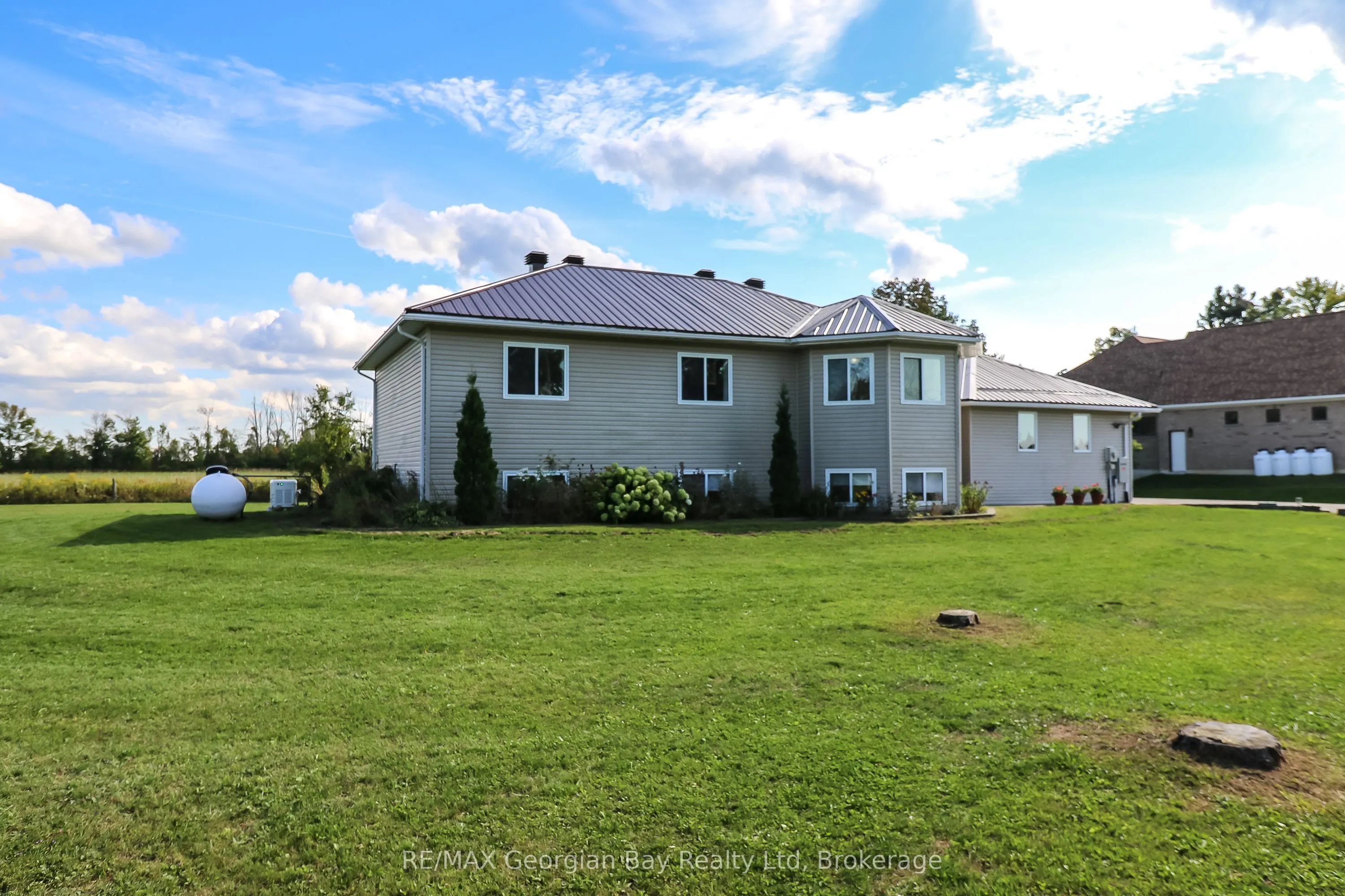 4989 Vasey Road
