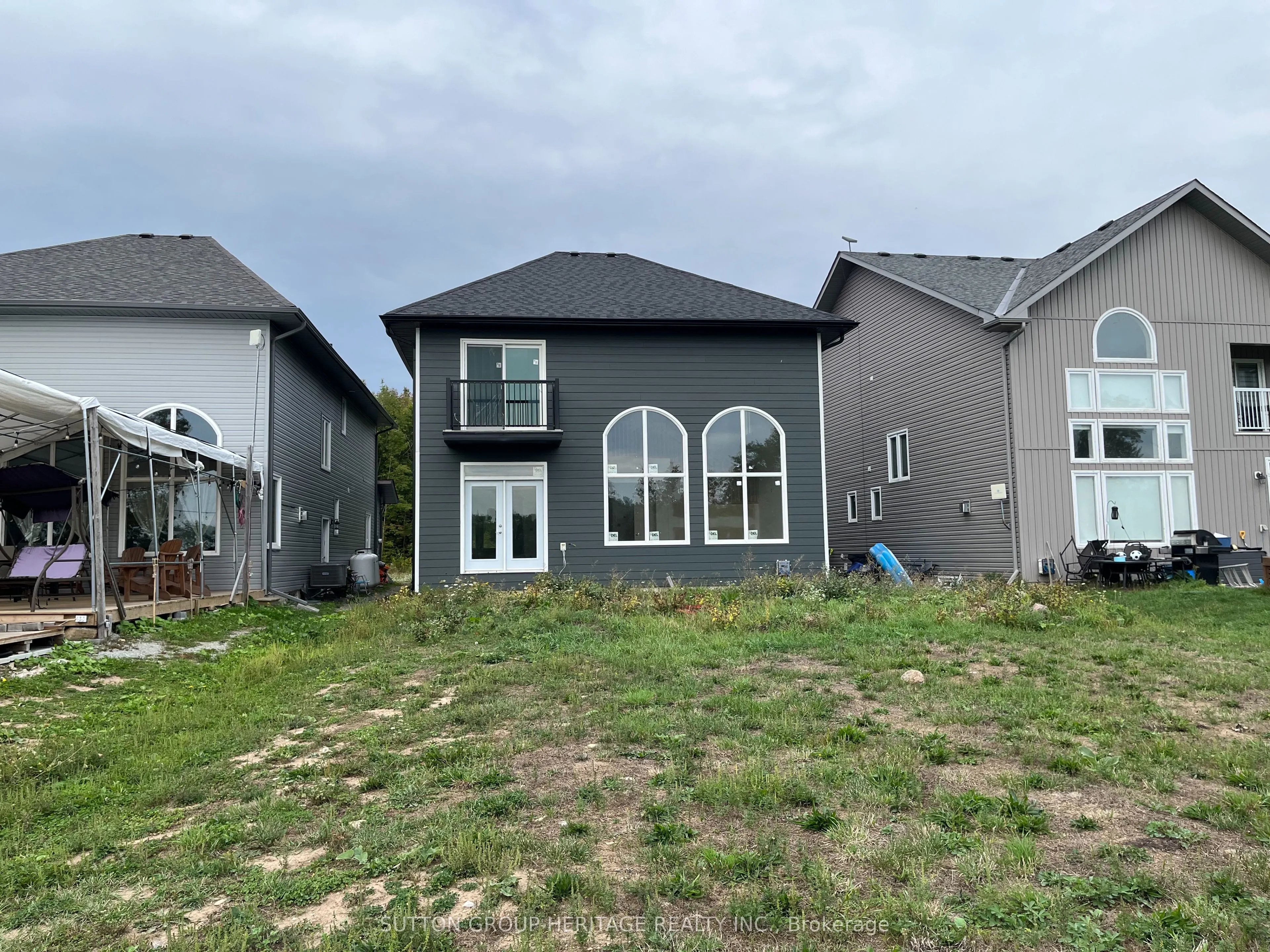 21 Rosy Beach Court