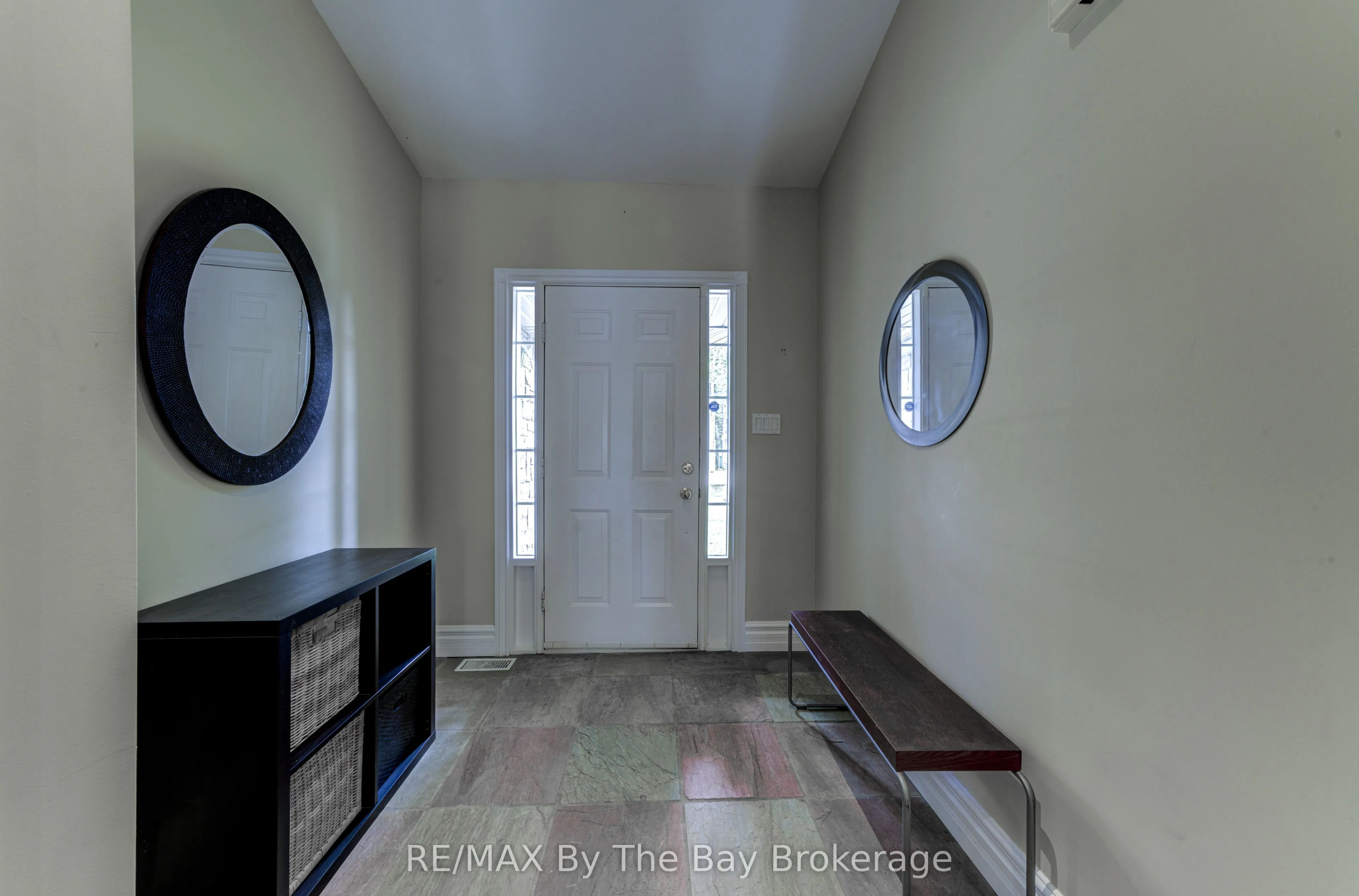 1902 River Road W