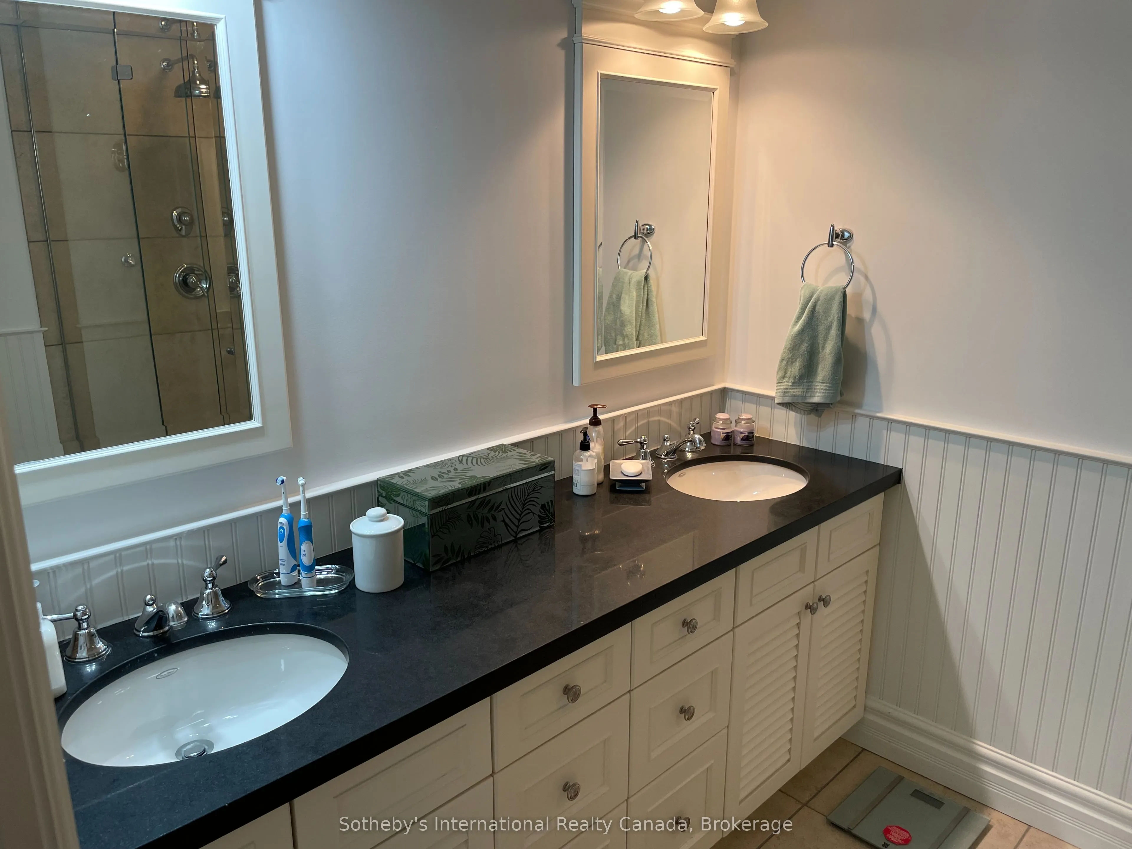871 SUNCREST Circle, #3