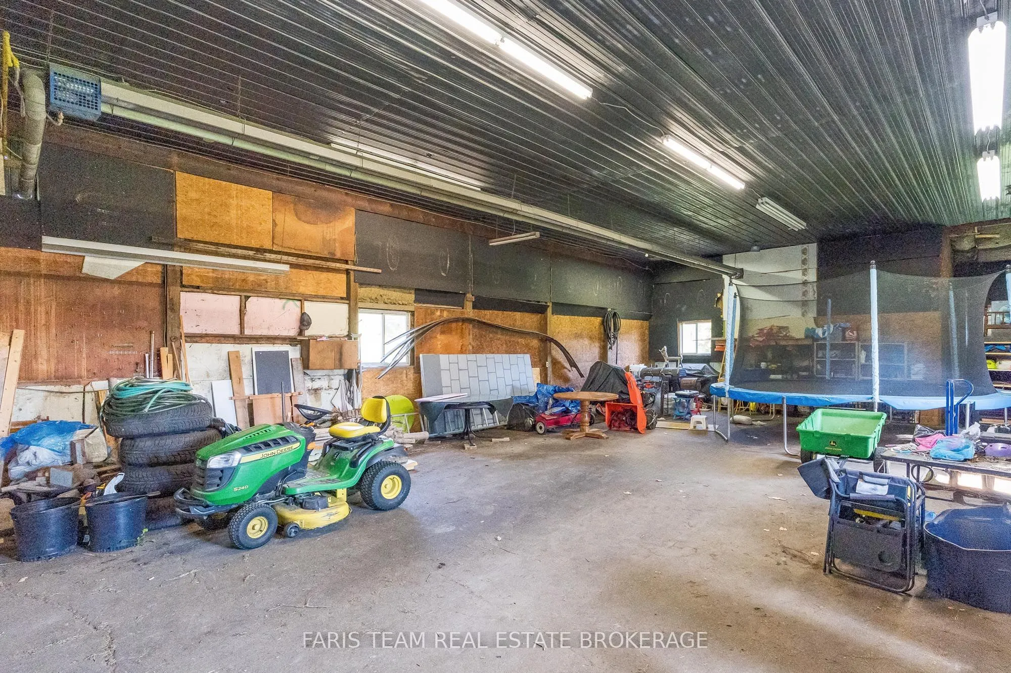 2243 Anderson Line