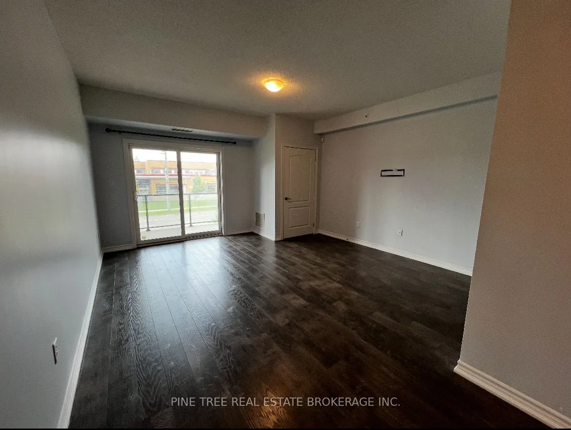 720 Yonge Street, #205